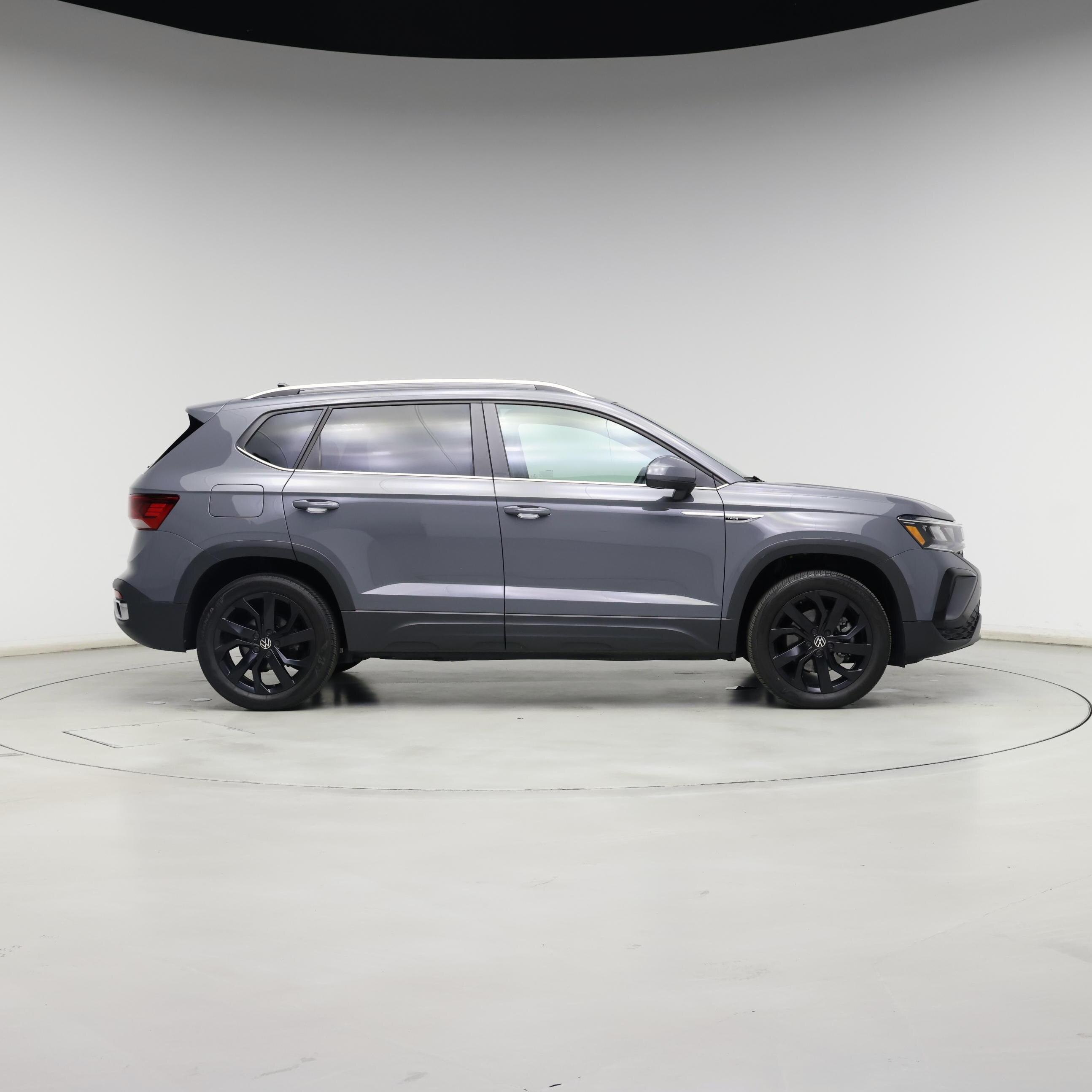 Thumbnail: 2022 Volkswagen Taos - 7