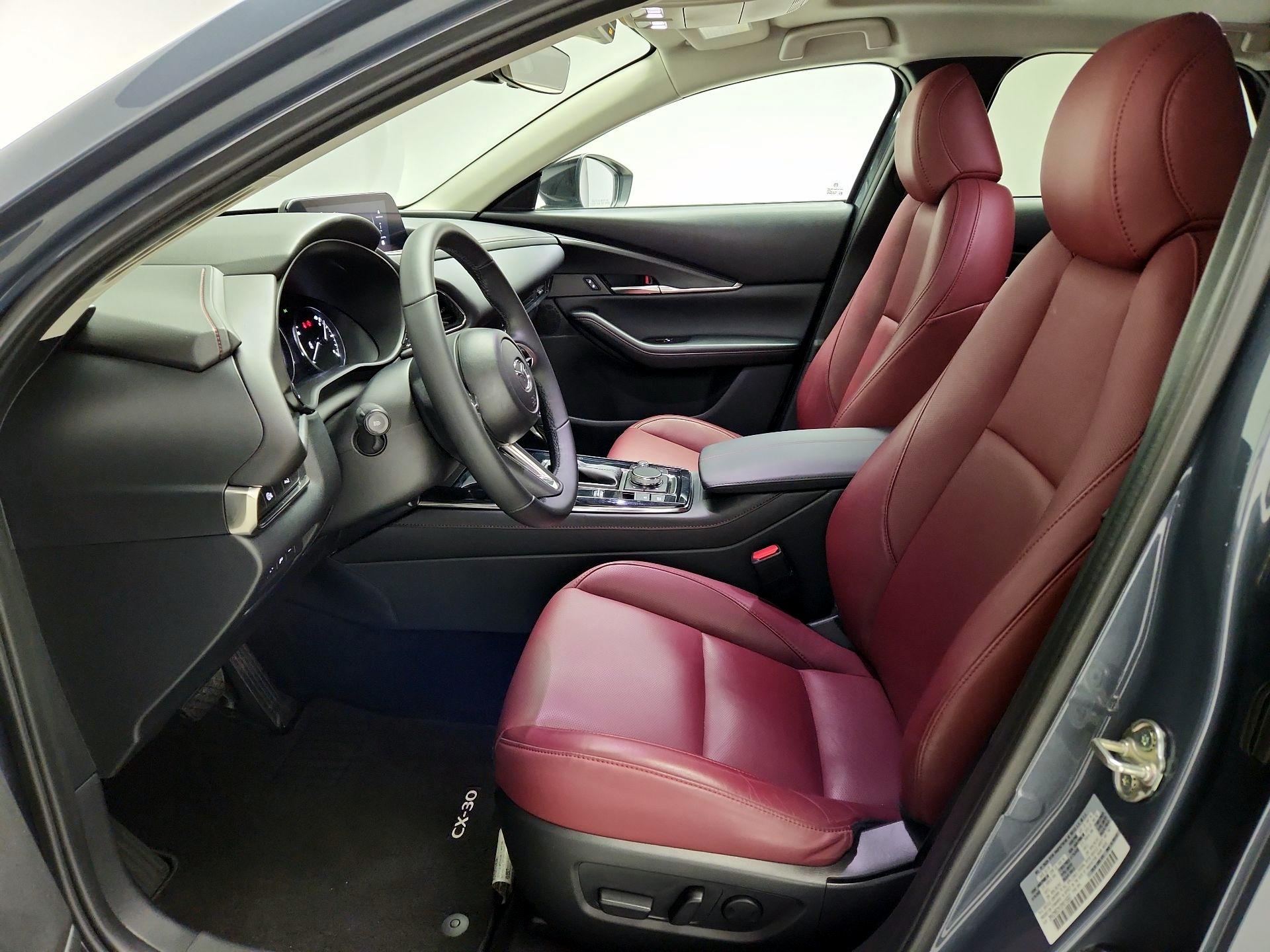 Thumbnail: 2025 Mazda CX-30 - 11