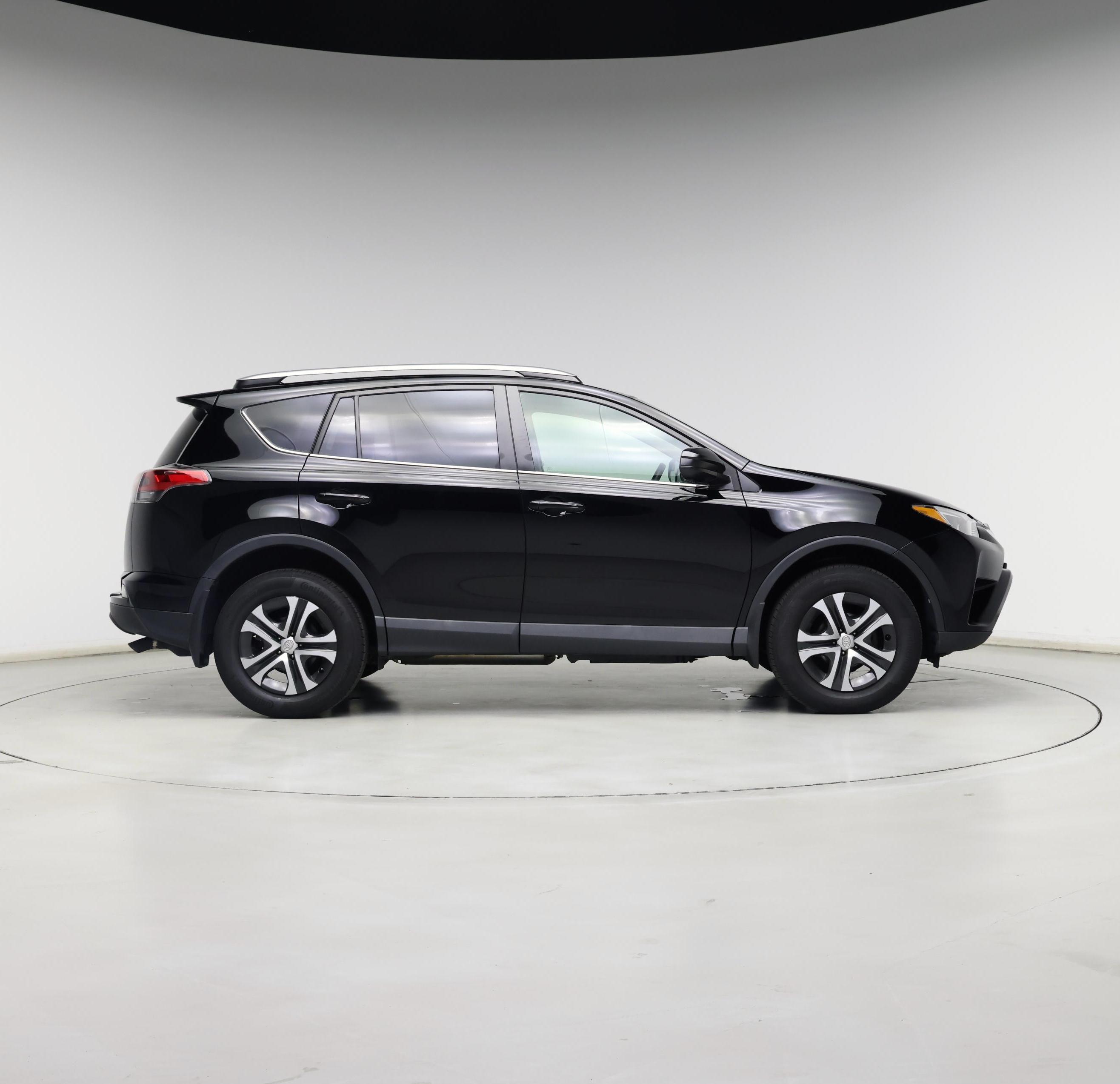 Thumbnail: 2018 Toyota RAV4 - 7