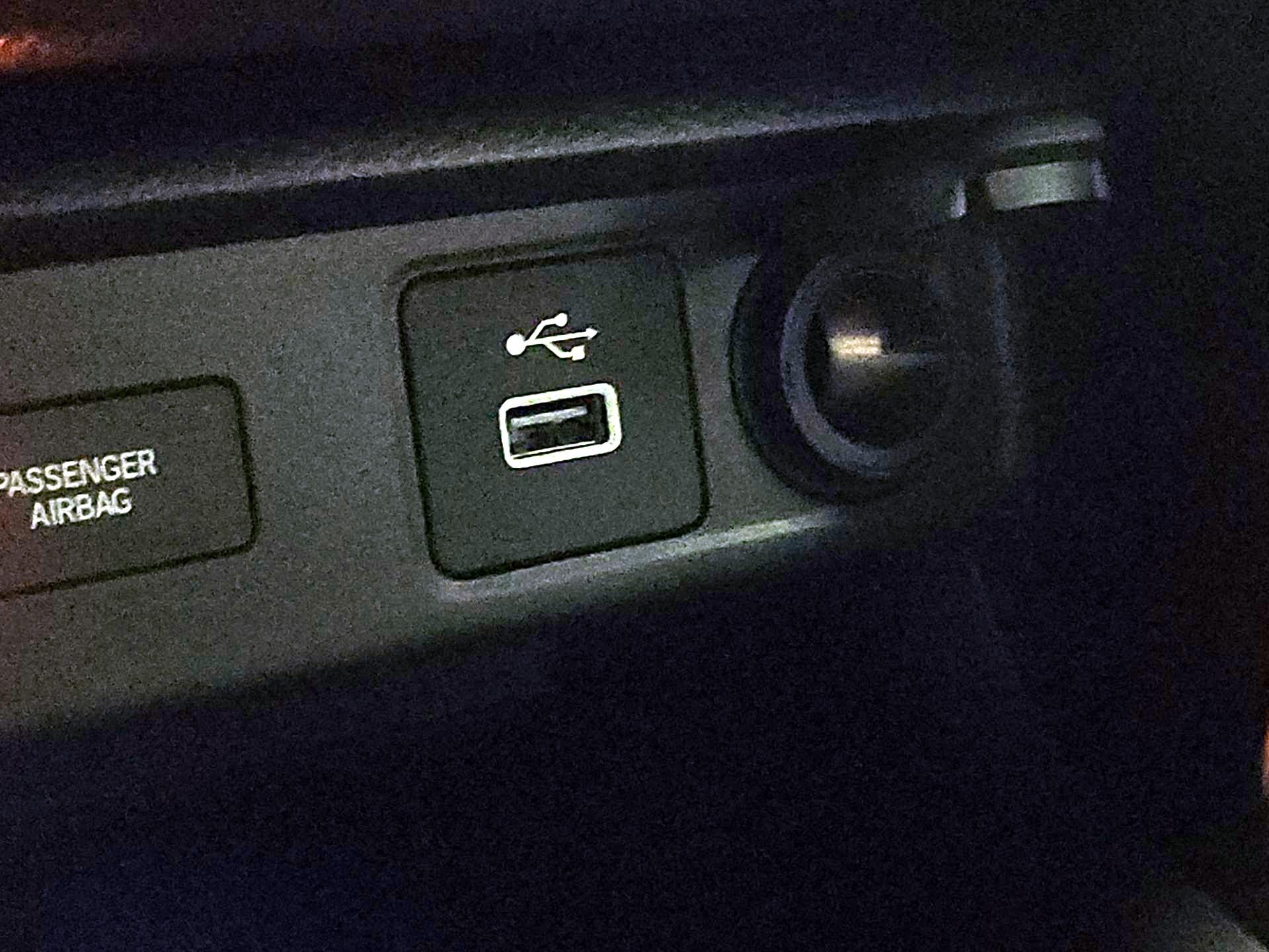 Thumbnail: 2024 Acura Integra - 18