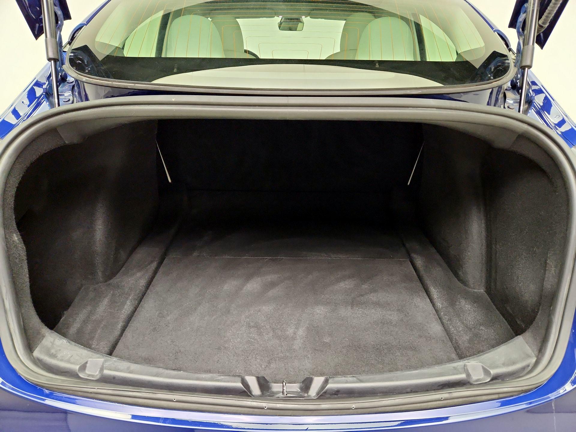 Thumbnail: 2020 Tesla Model 3 - 19