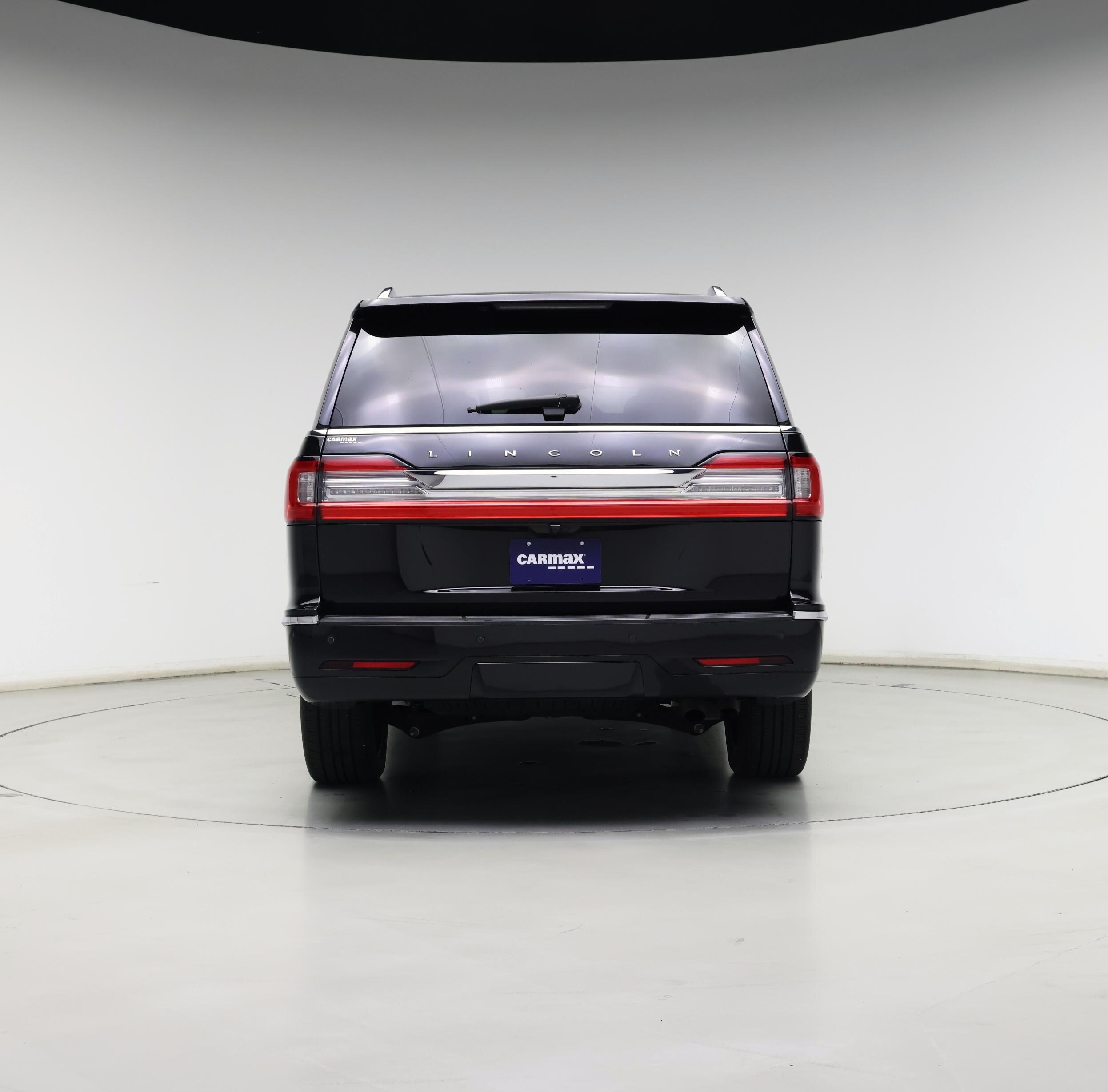 Thumbnail: 2021 Lincoln Navigator L - 6