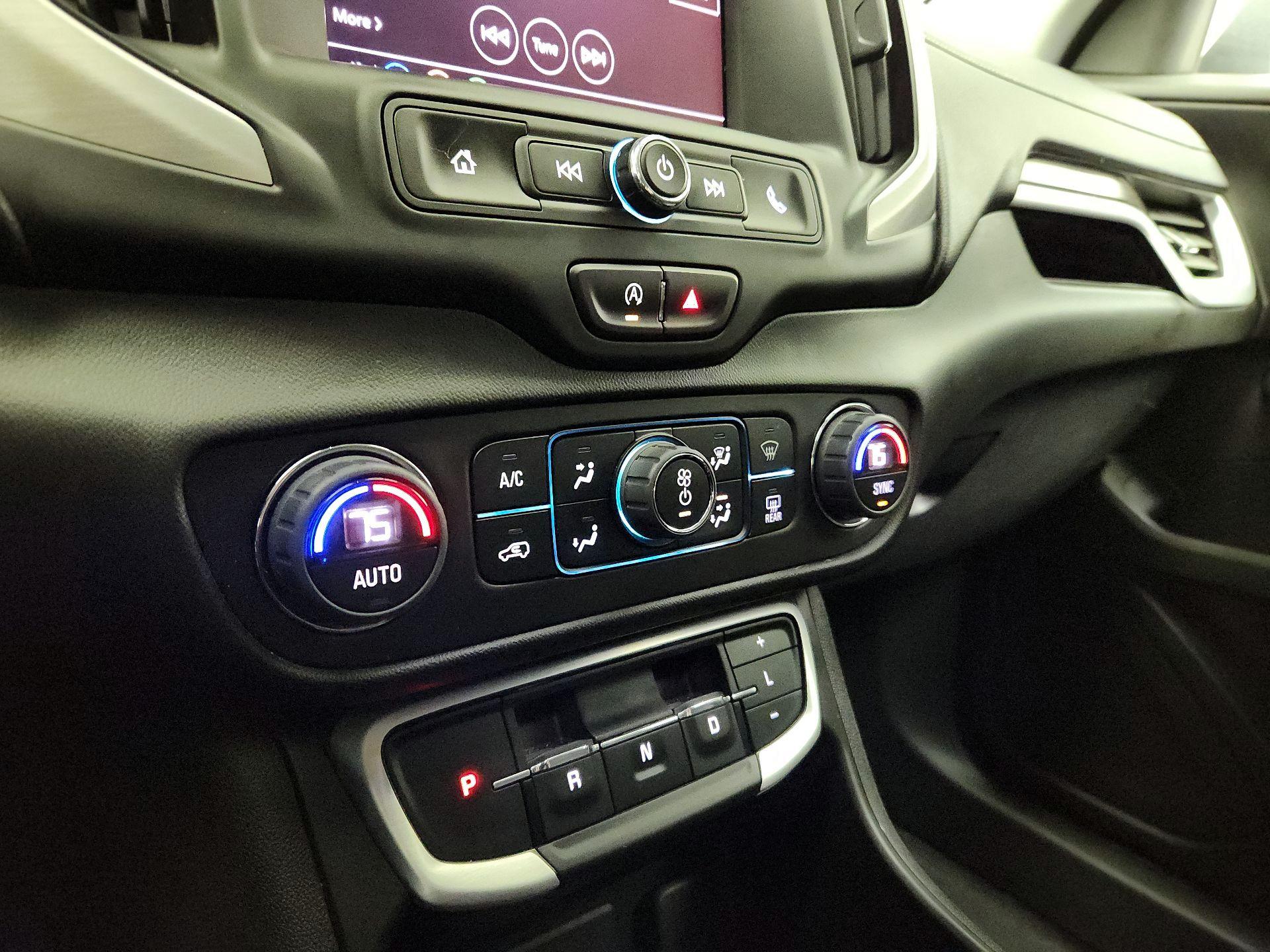 Thumbnail: 2022 GMC Terrain - 16