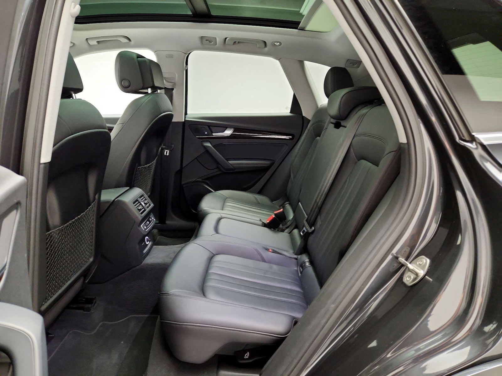 Rear Air Conditioning