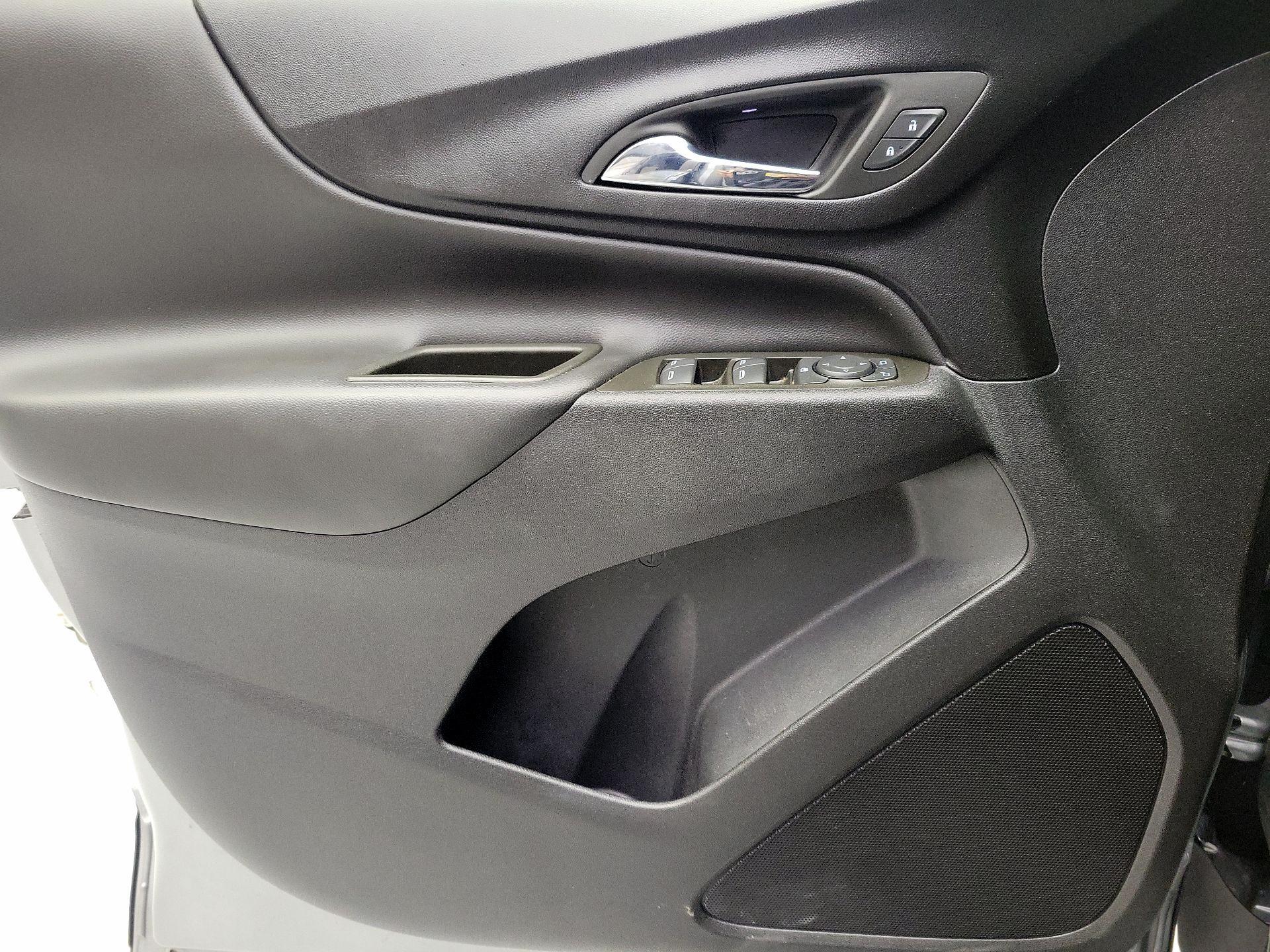 Thumbnail: 2023 Chevrolet Equinox - 12