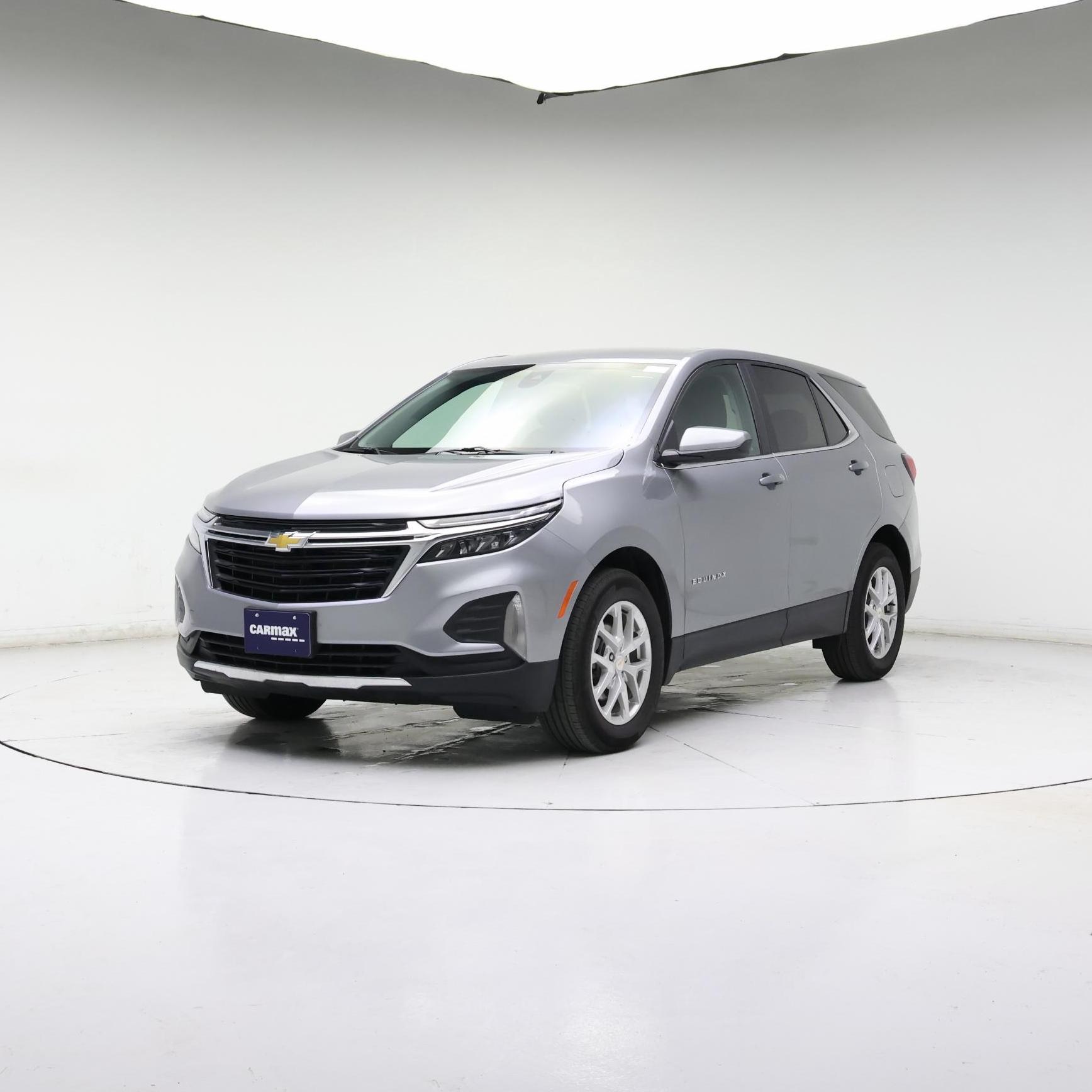 Thumbnail: 2023 Chevrolet Equinox - 4