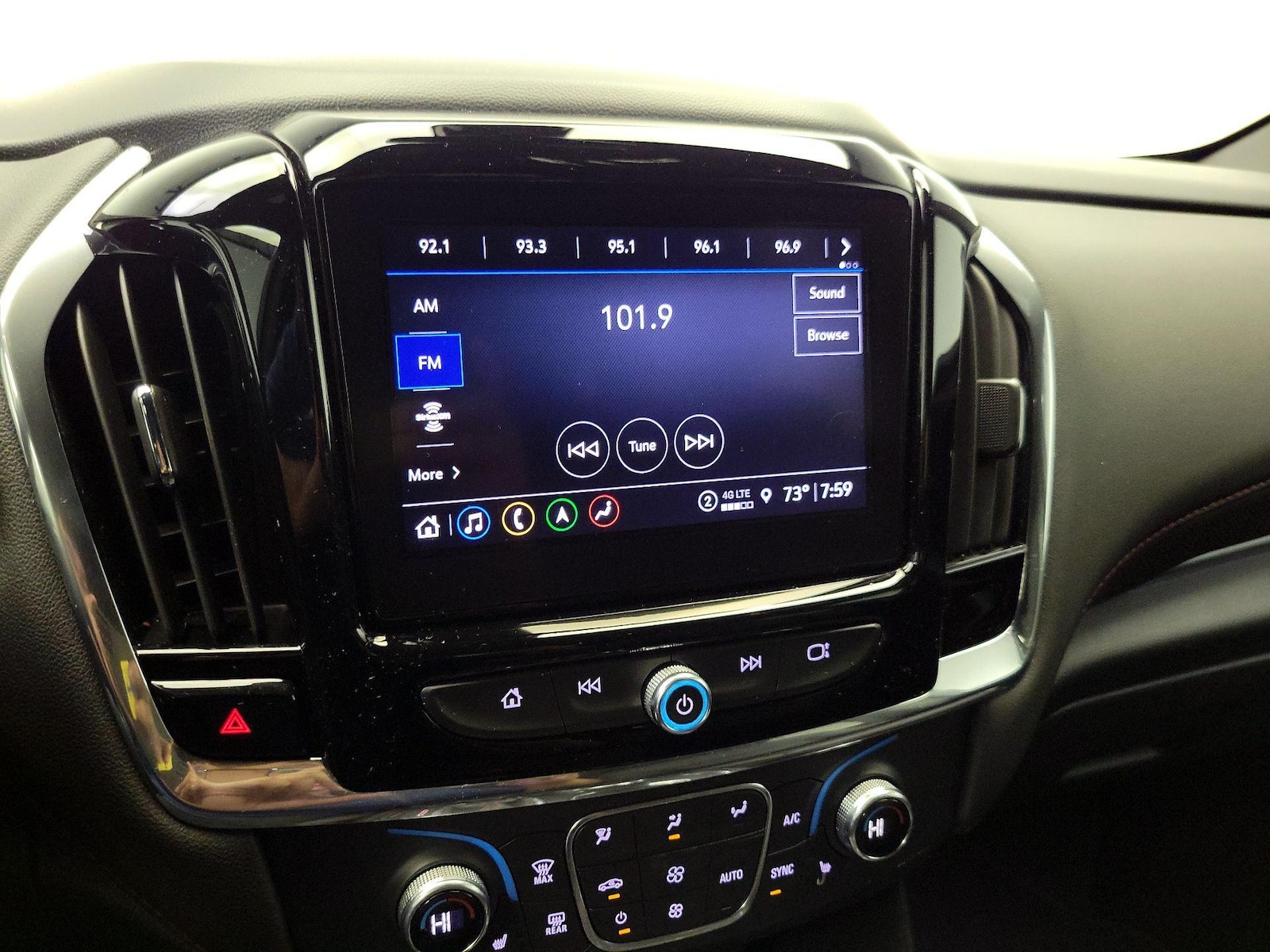 2022 Chevrolet Traverse RS - Photo 17