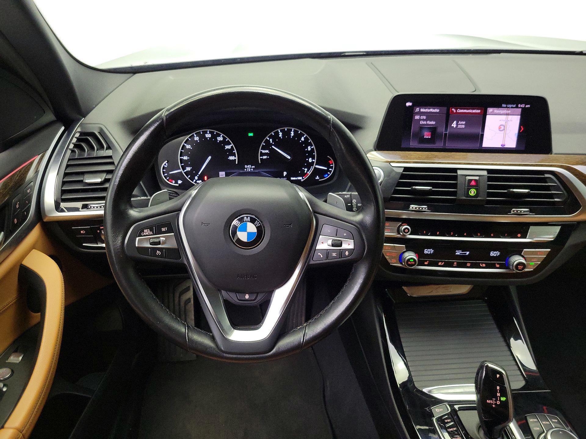 Thumbnail: 2021 BMW X3 - 10