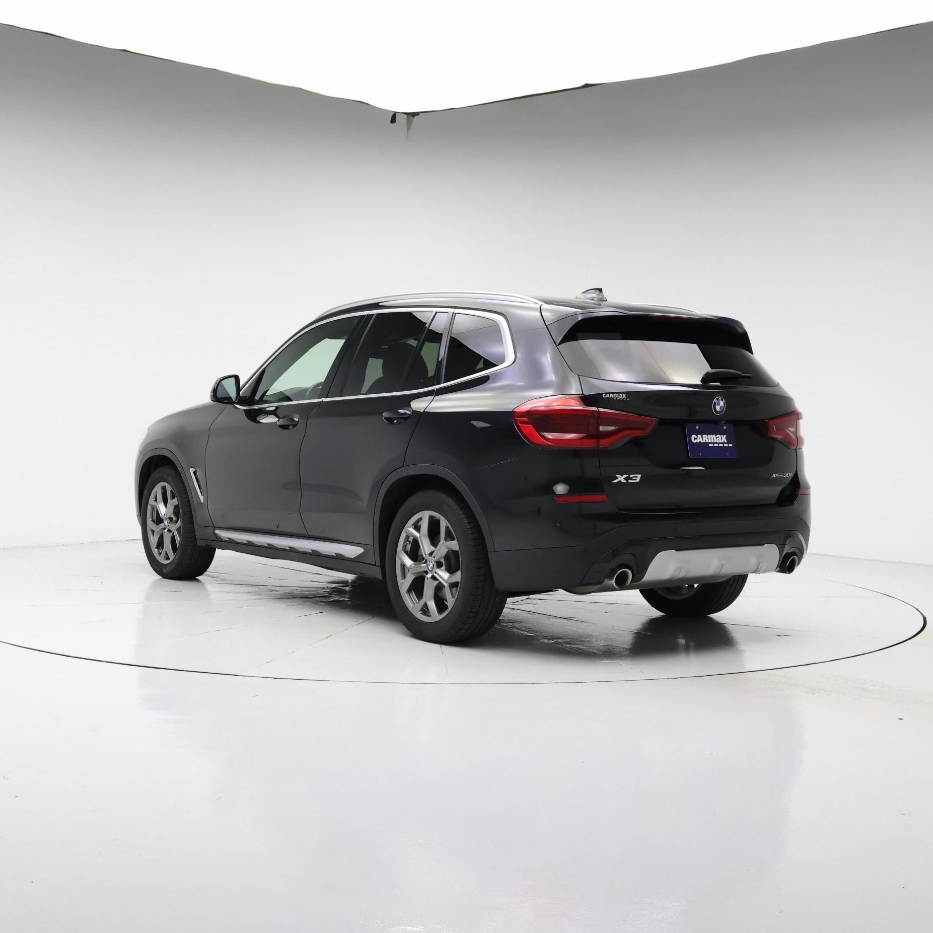Thumbnail: 2021 BMW X3 - 2