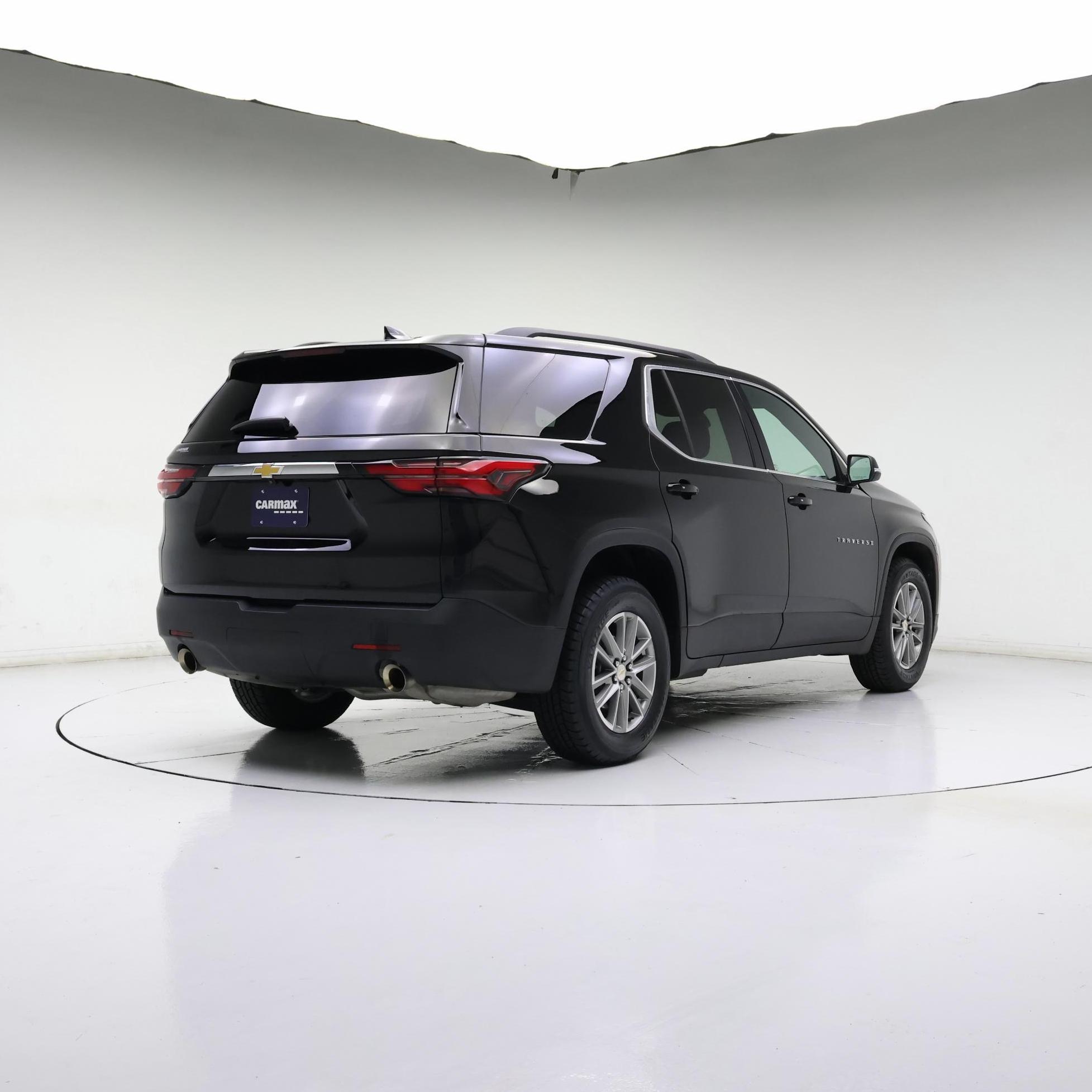 Thumbnail: 2023 Chevrolet Traverse - 8