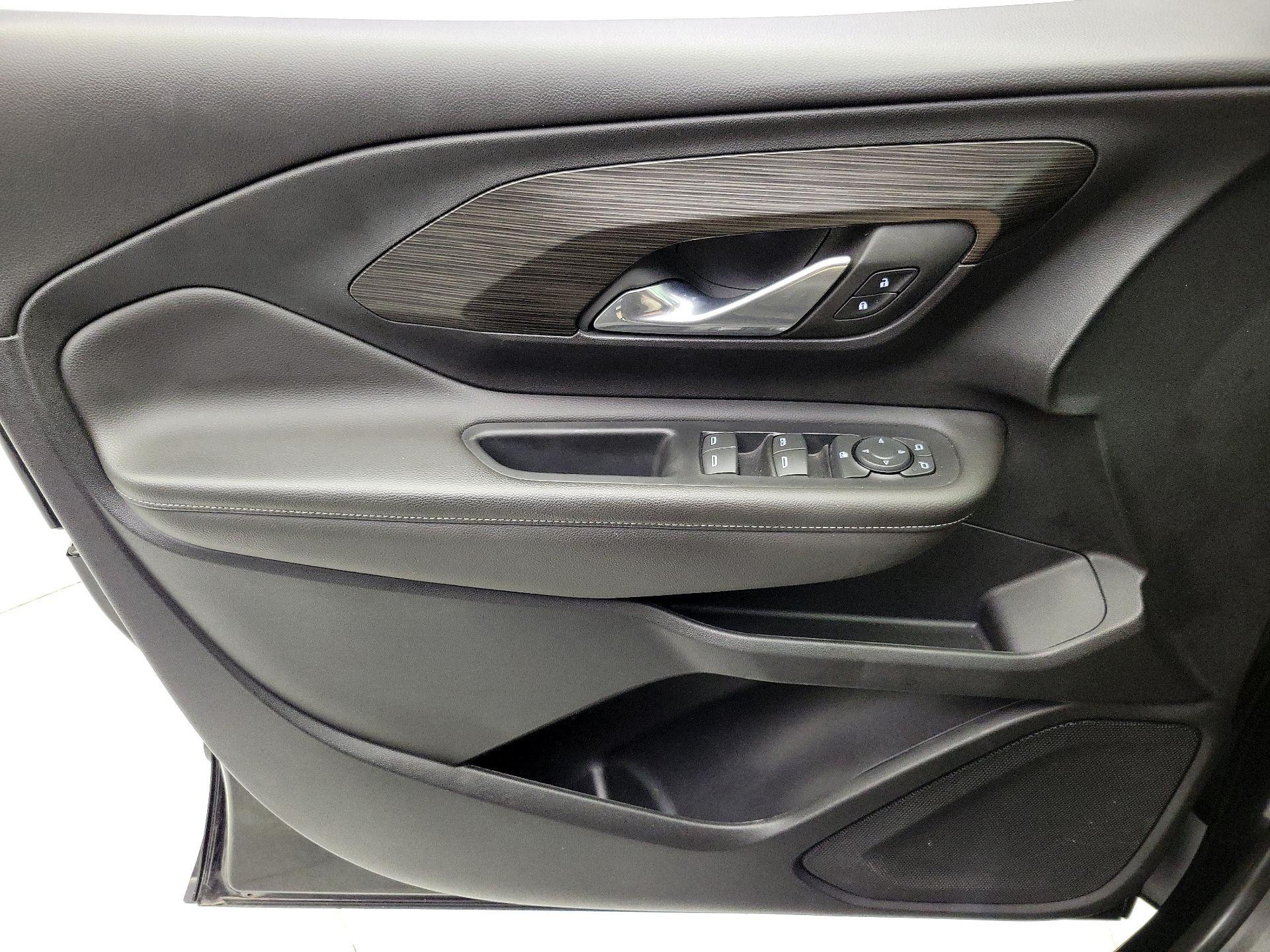 Thumbnail: 2023 GMC Terrain - 12