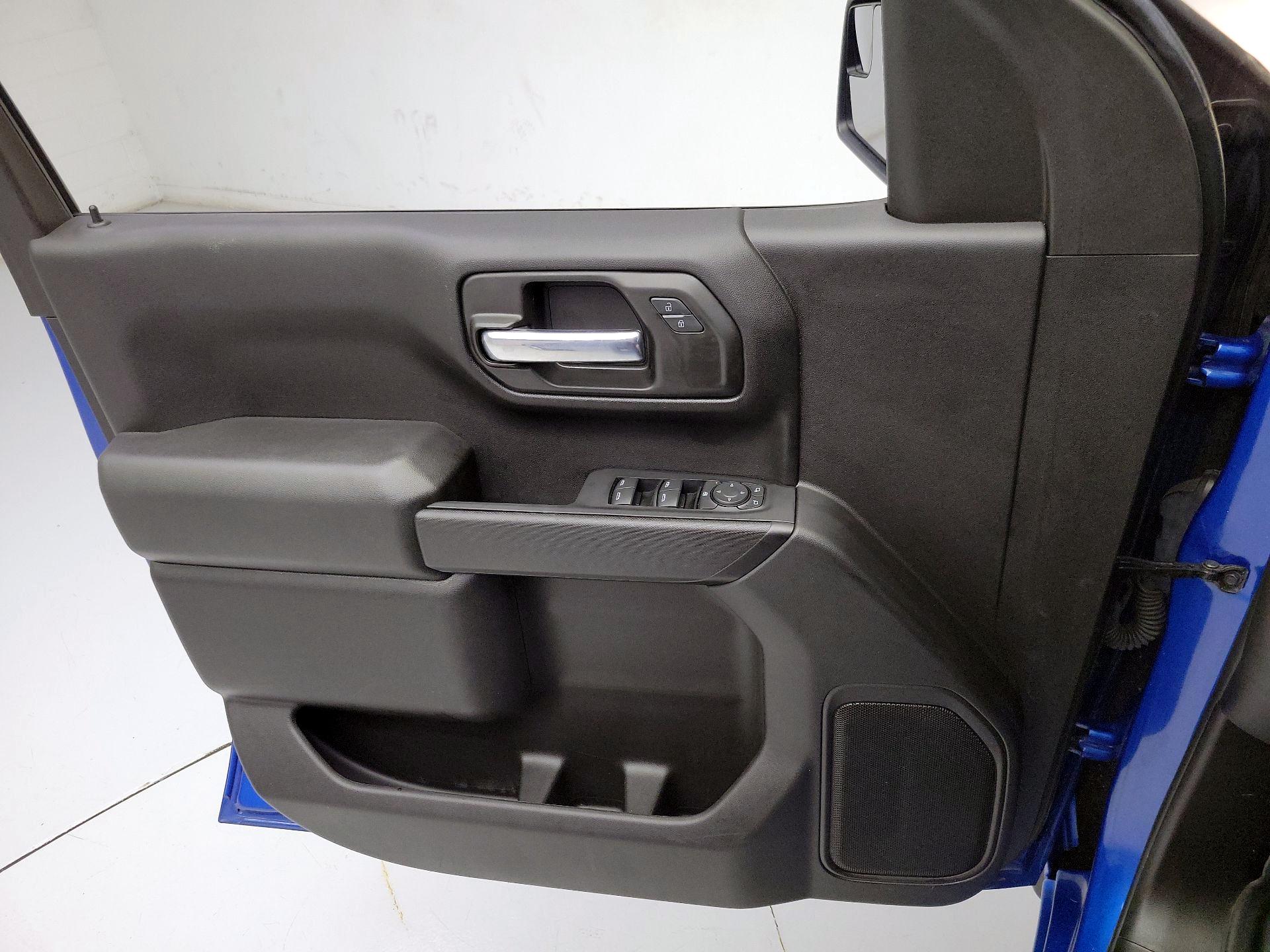 Thumbnail: 2022 Chevrolet Silverado 1500 - 12