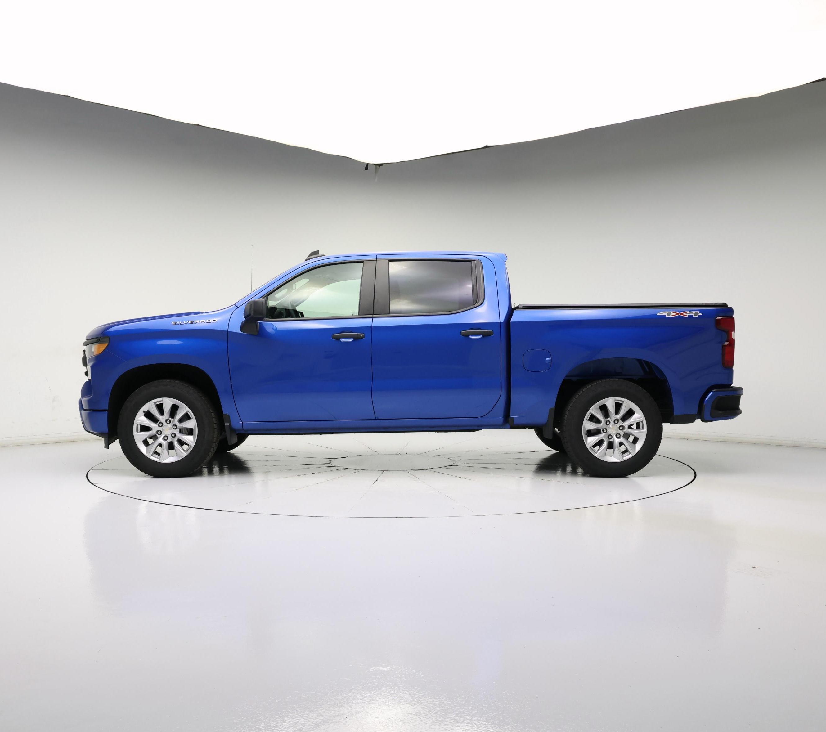 Thumbnail: 2022 Chevrolet Silverado 1500 - 3