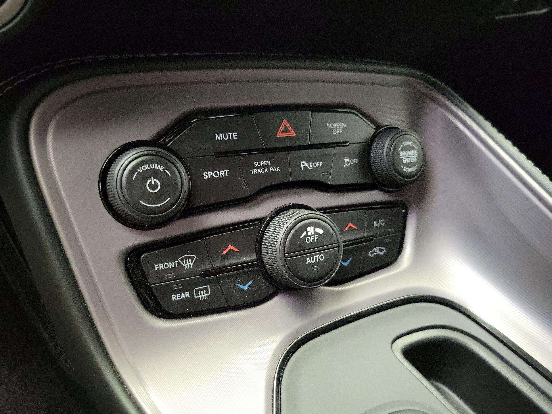 Thumbnail: 2023 Dodge Challenger - 17