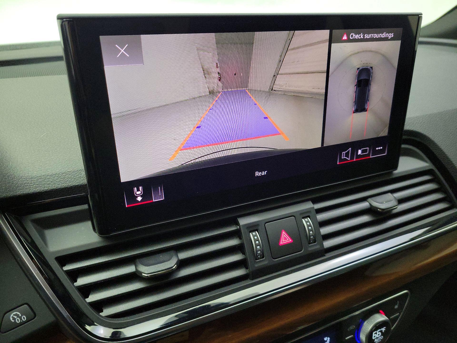 Thumbnail: 2022 Audi Q5 - 14