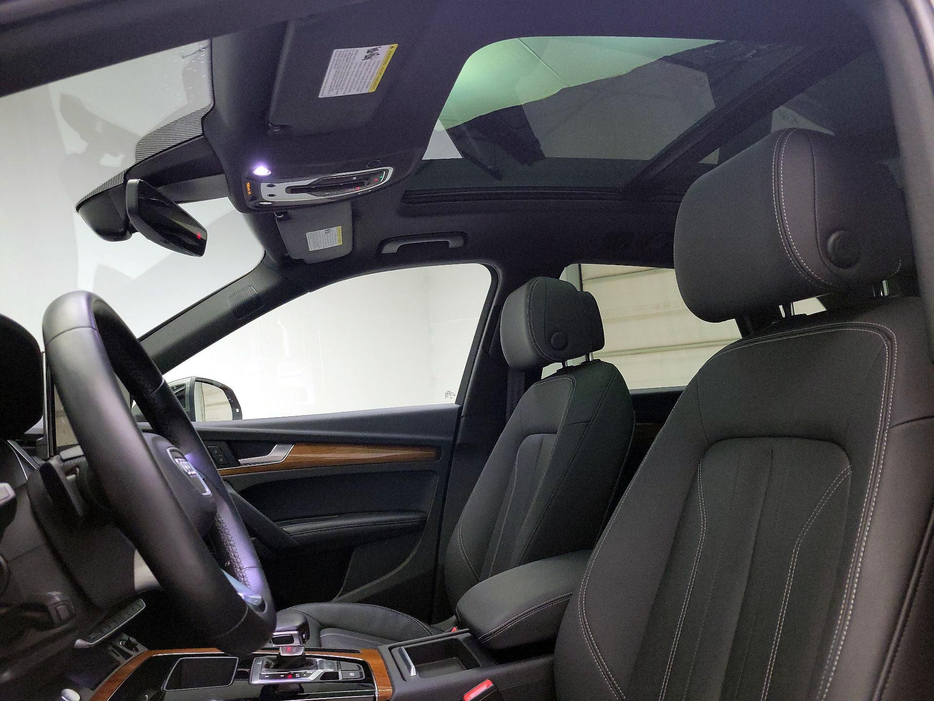 Thumbnail: 2022 Audi Q5 - 19