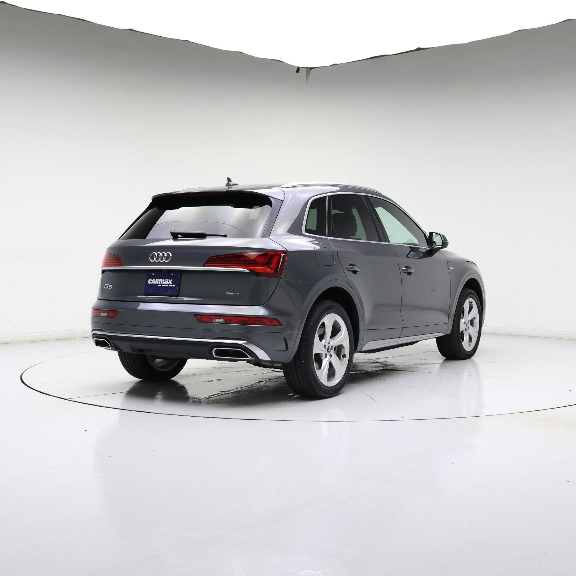 Thumbnail: 2022 Audi Q5 - 8