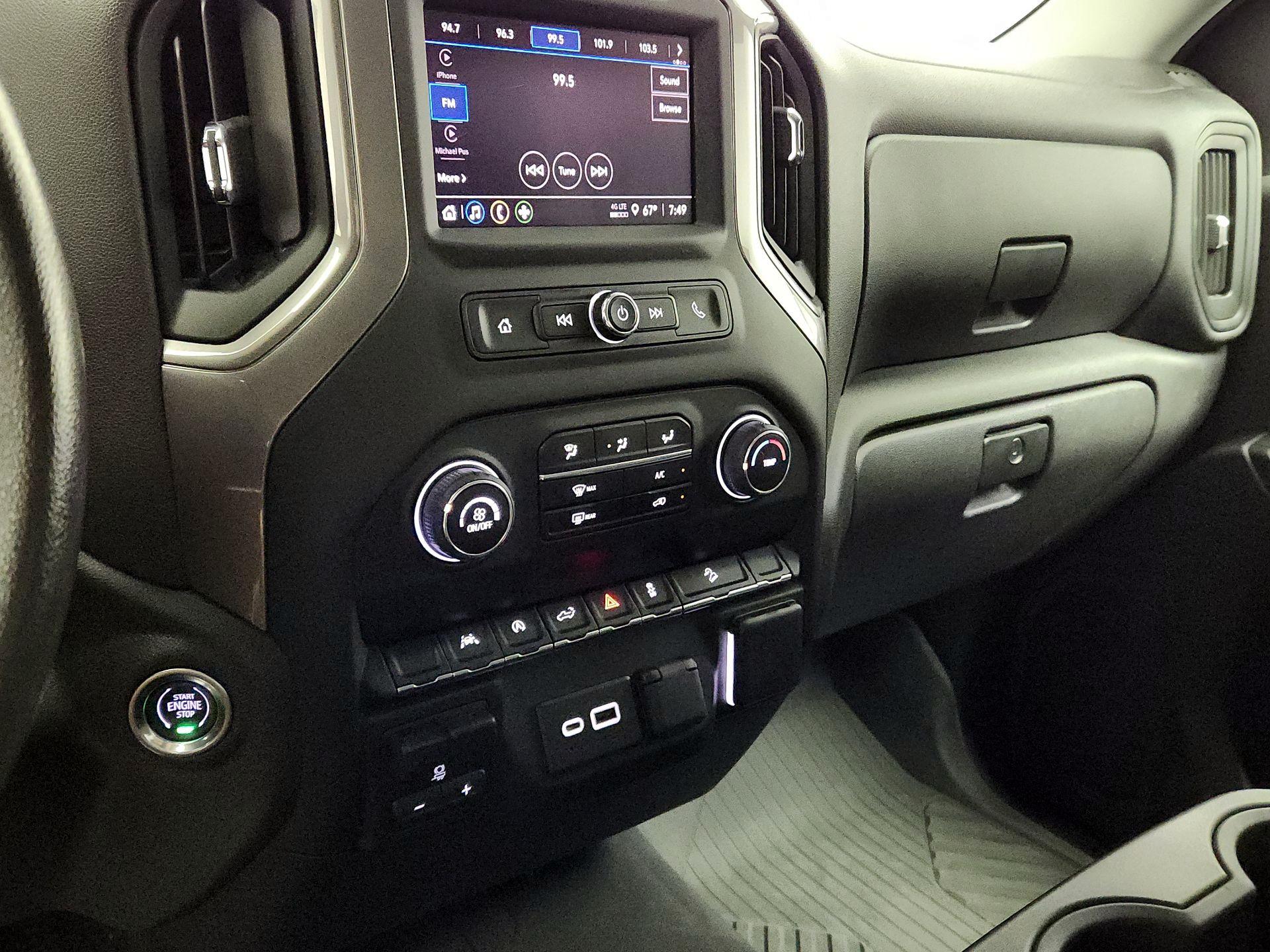 Thumbnail: 2023 Chevrolet Silverado 1500 - 16