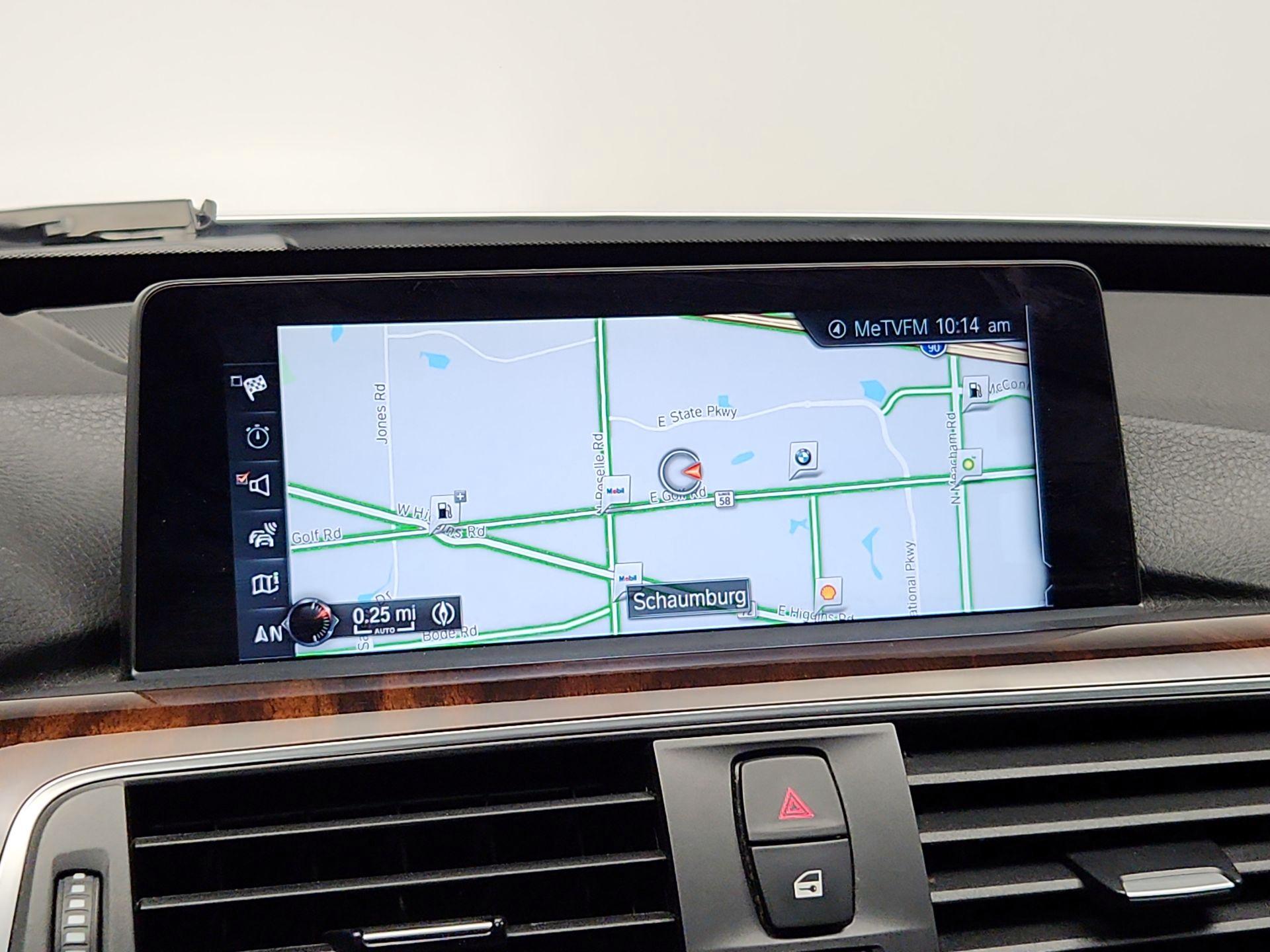 Thumbnail: 2017 BMW 3 Series - 14