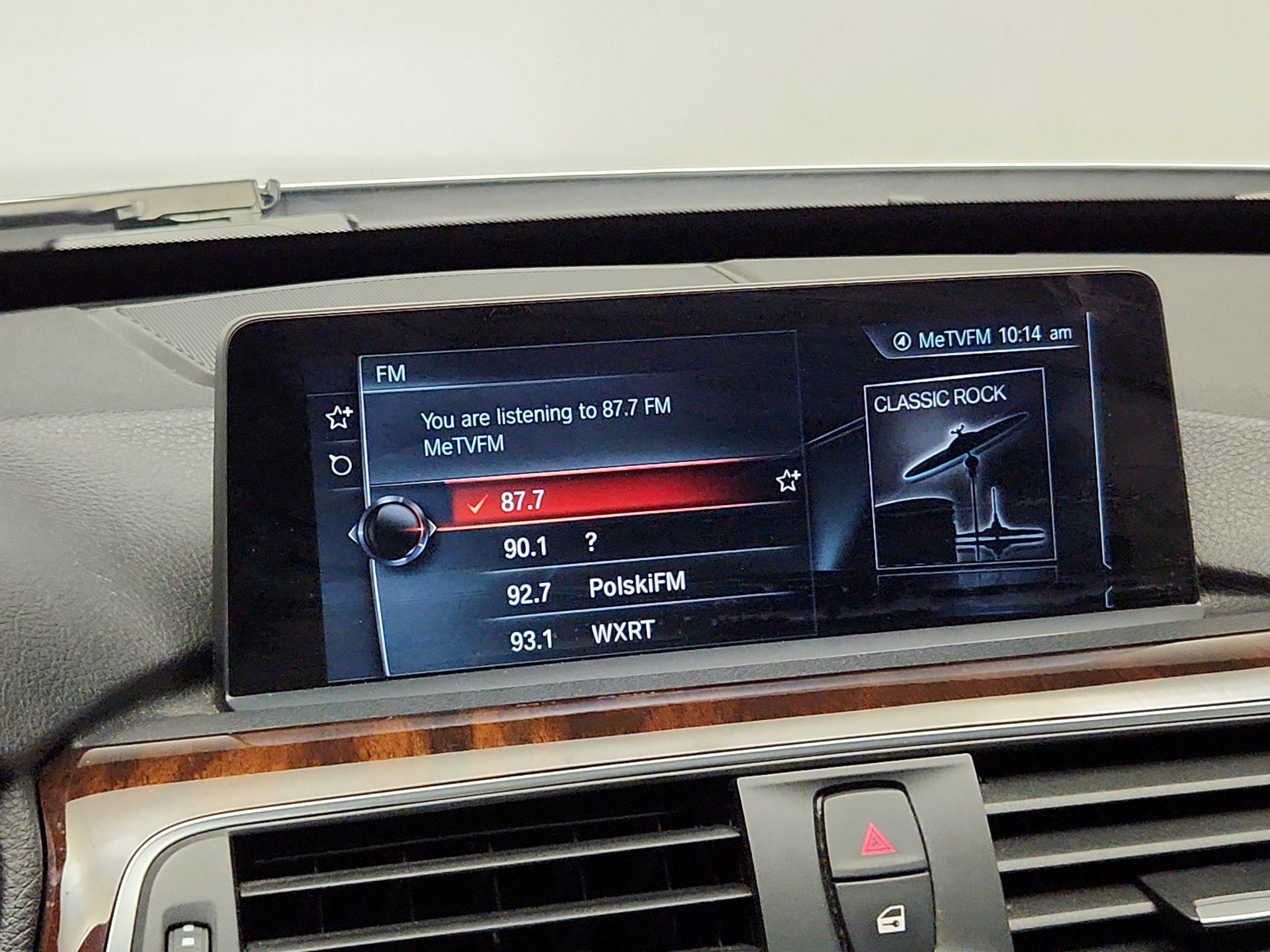 Thumbnail: 2017 BMW 3 Series - 16