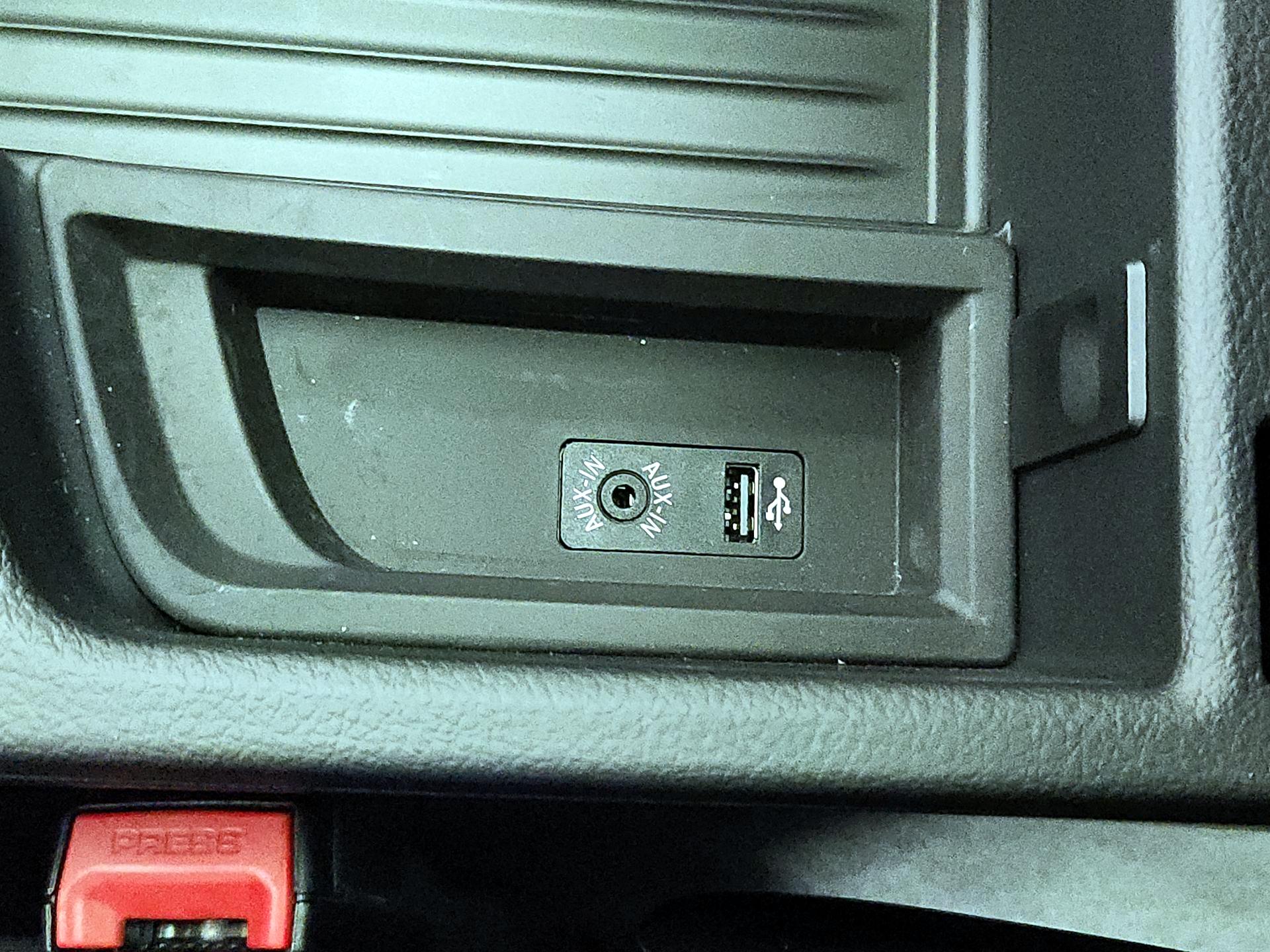 Thumbnail: 2017 BMW 3 Series - 19