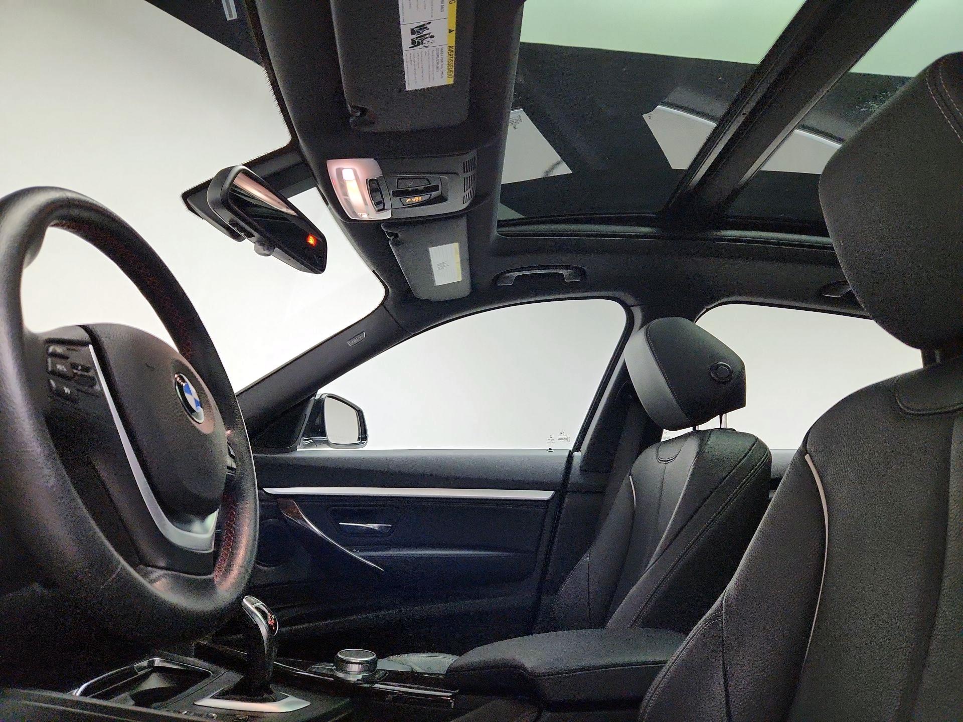 Thumbnail: 2017 BMW 3 Series - 20