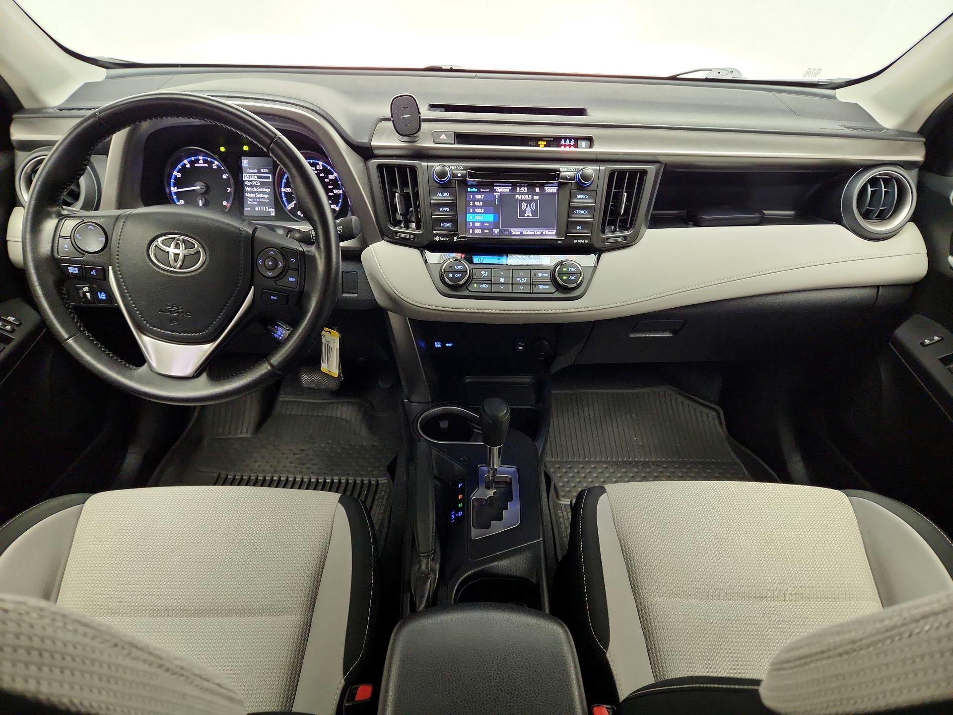 Thumbnail: 2017 Toyota RAV4 - 9