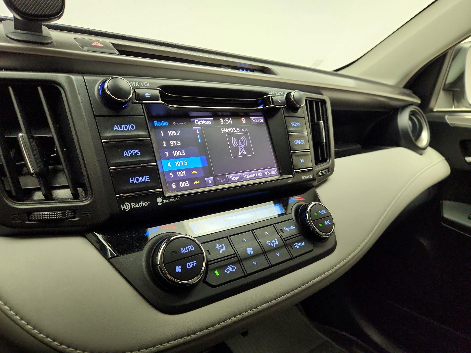 Thumbnail: 2017 Toyota RAV4 - 15