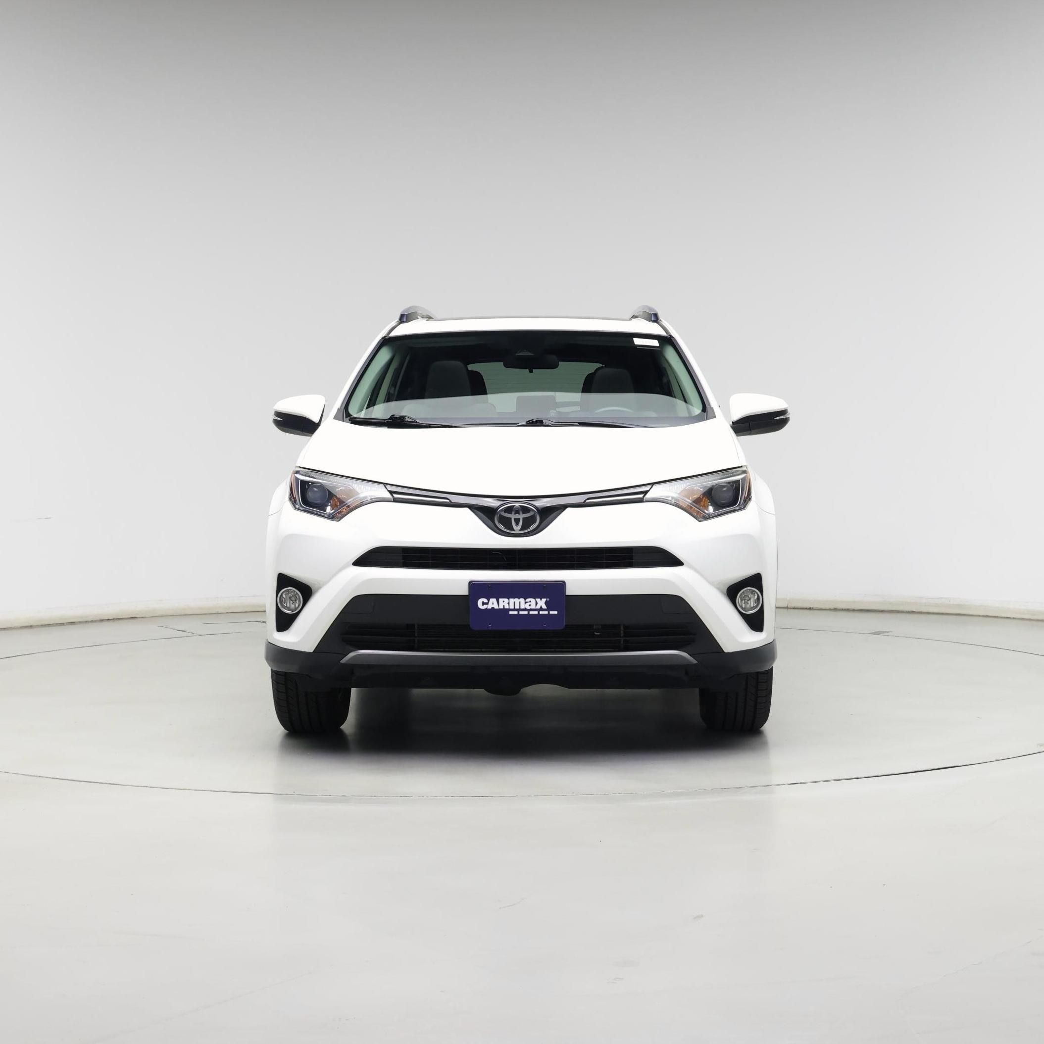 Thumbnail: 2017 Toyota RAV4 - 5