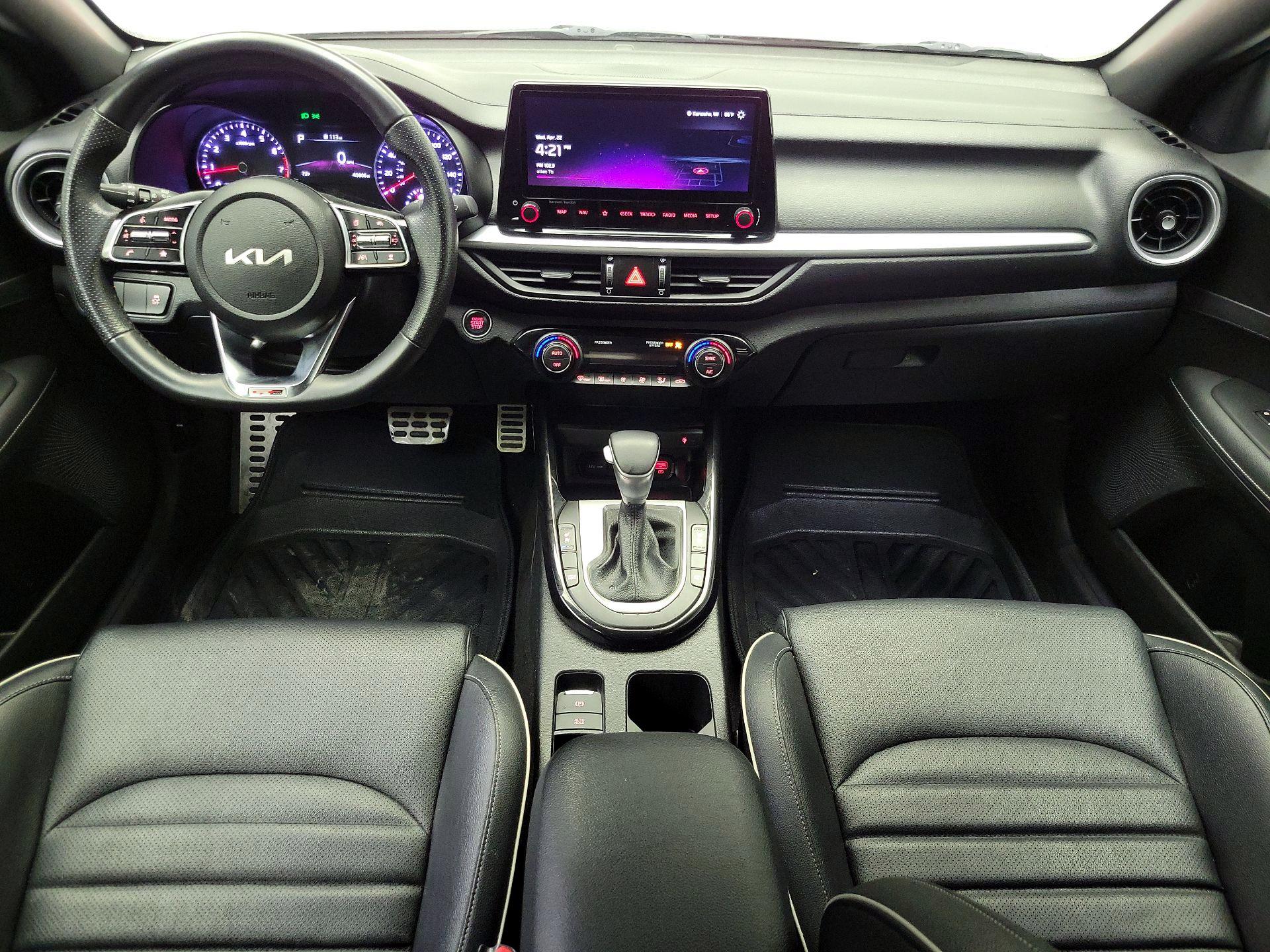 Thumbnail: 2023 Kia Forte - 9