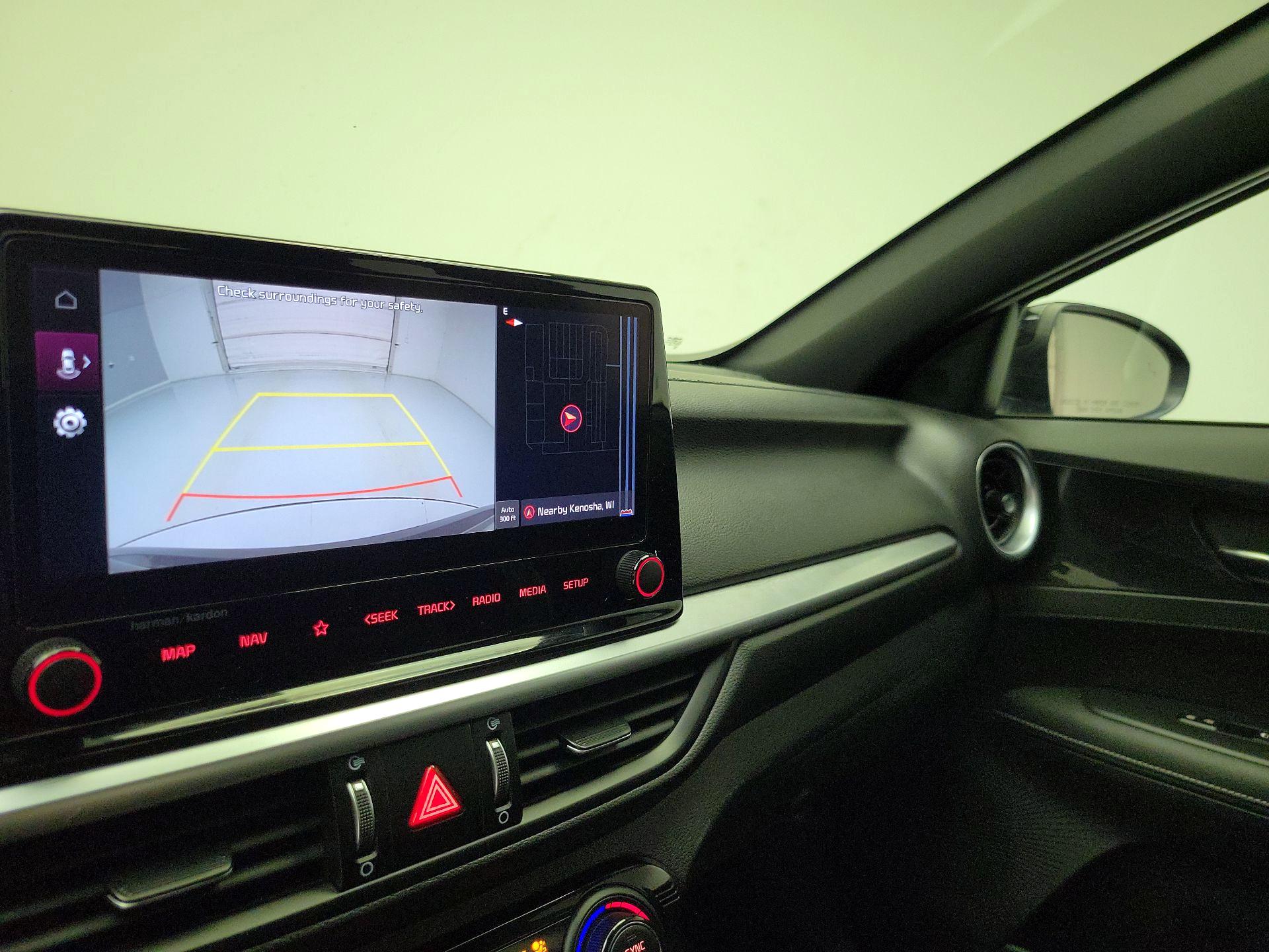 Thumbnail: 2023 Kia Forte - 15