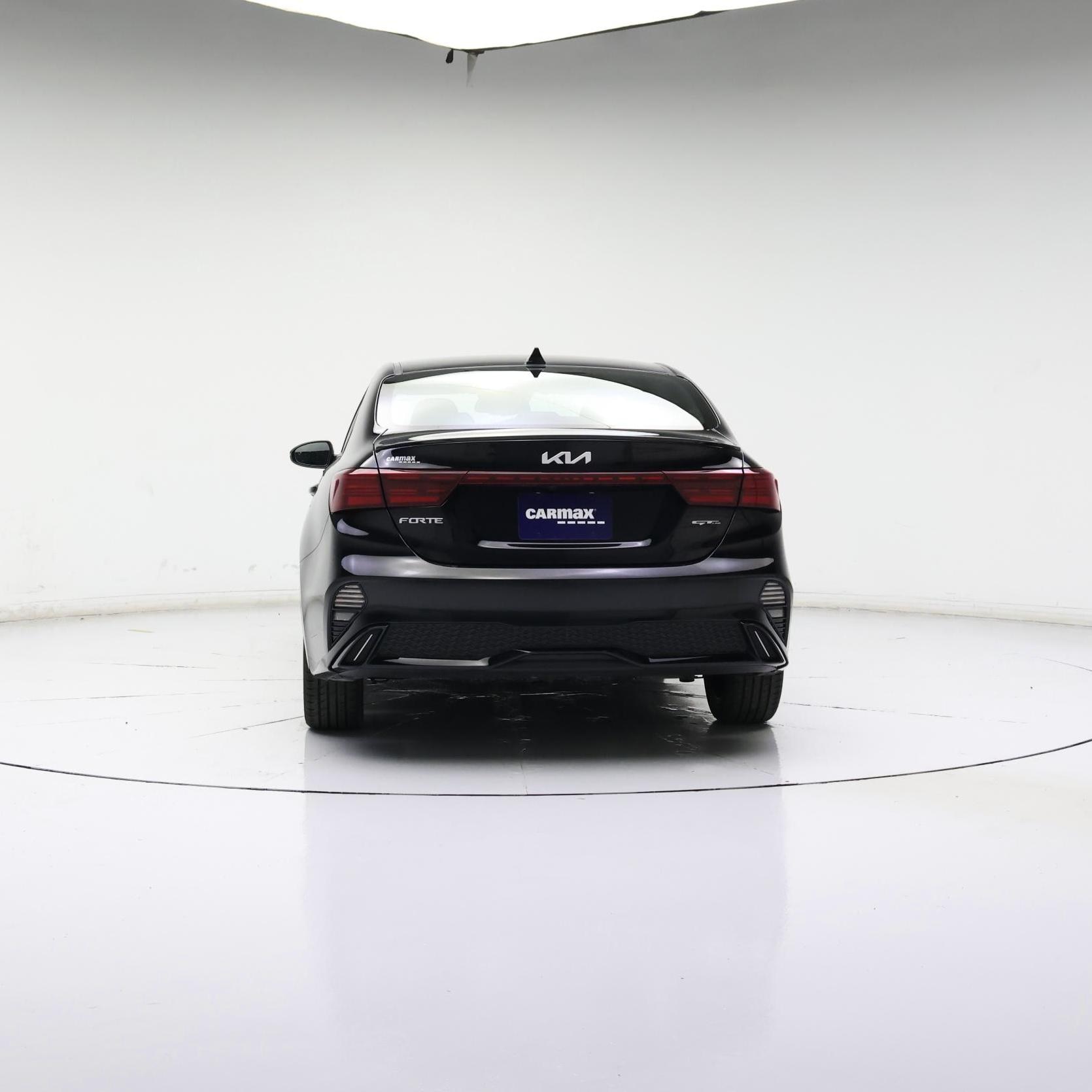 Thumbnail: 2023 Kia Forte - 6