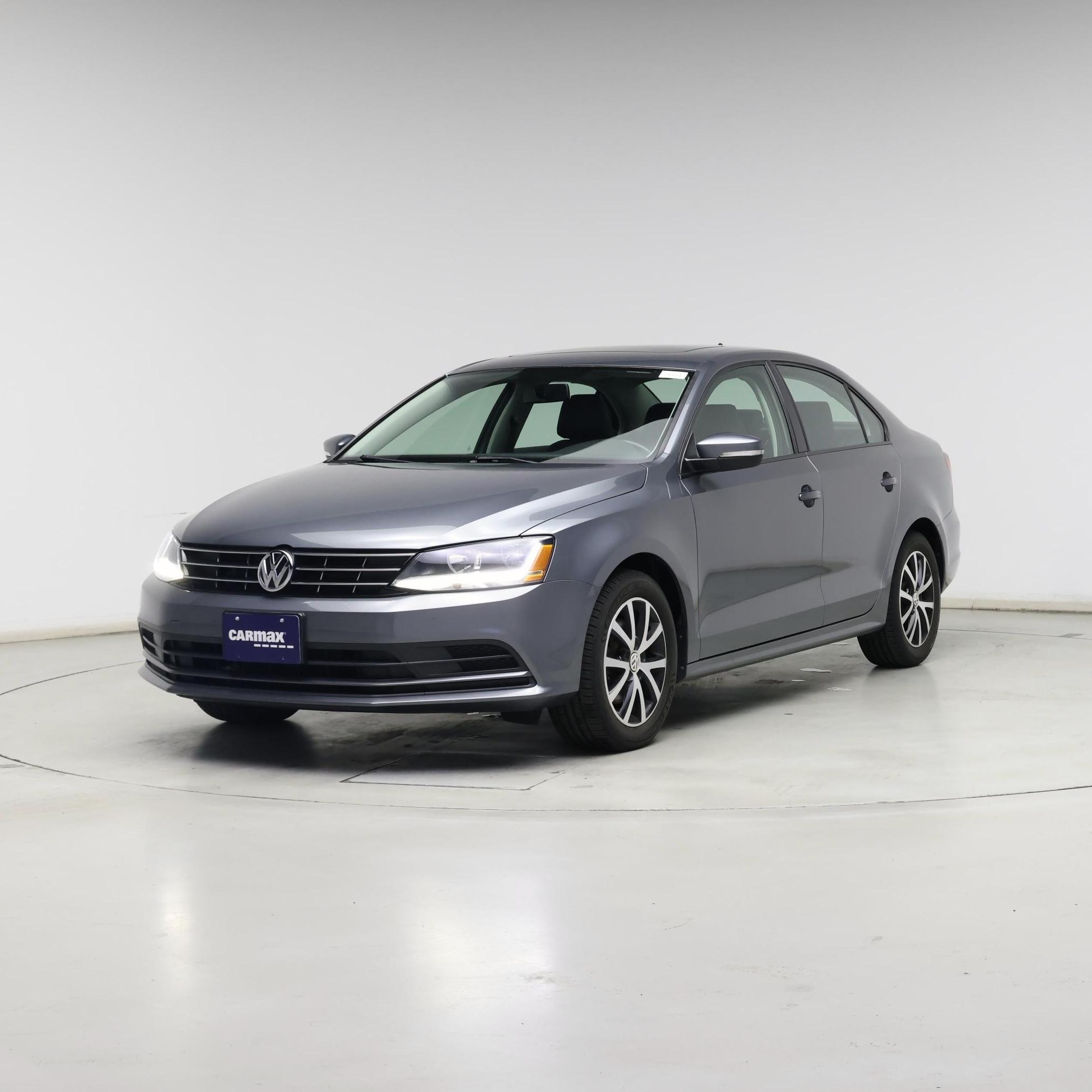 Thumbnail: 2018 Volkswagen Jetta - 4