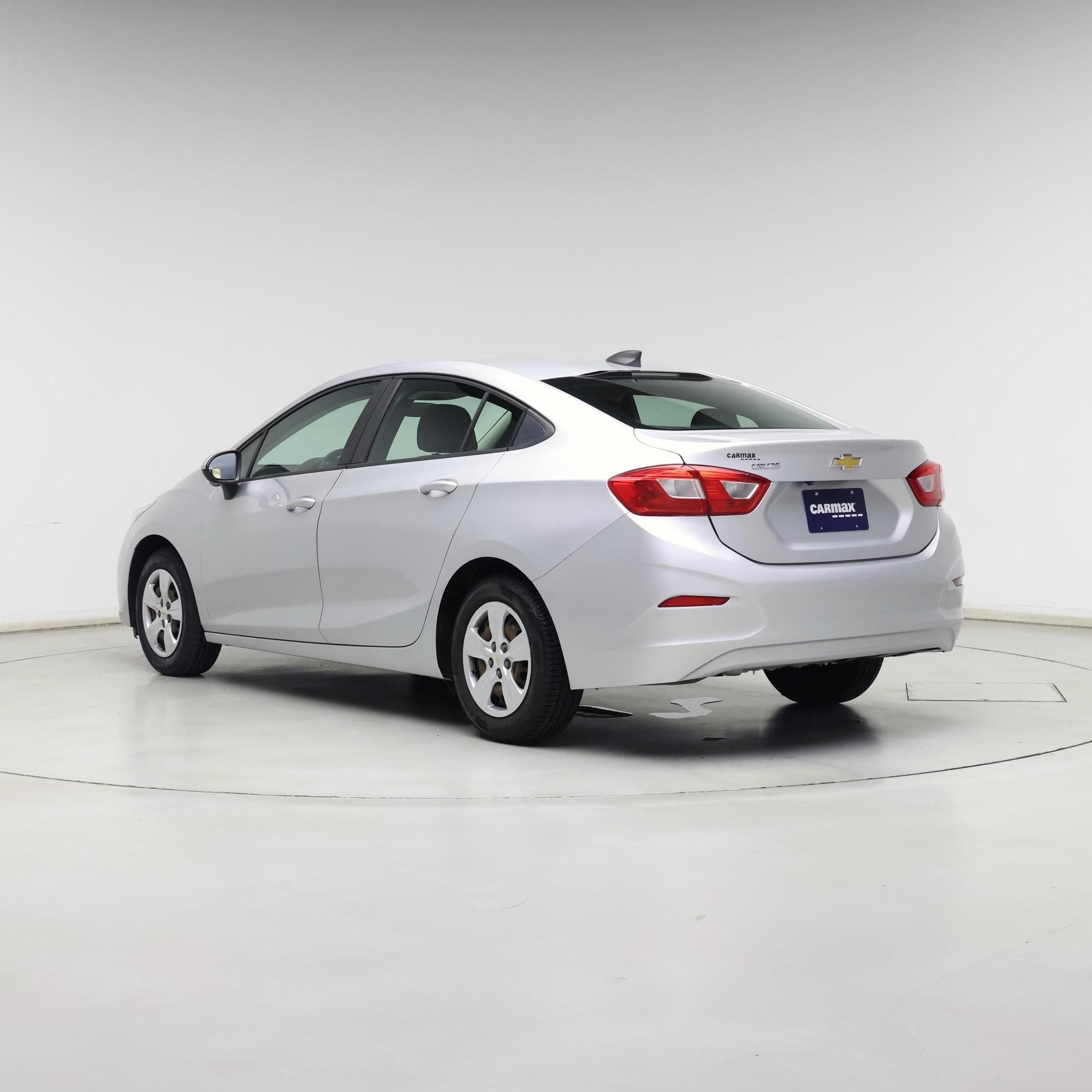Thumbnail: 2016 Chevrolet Cruze - 2