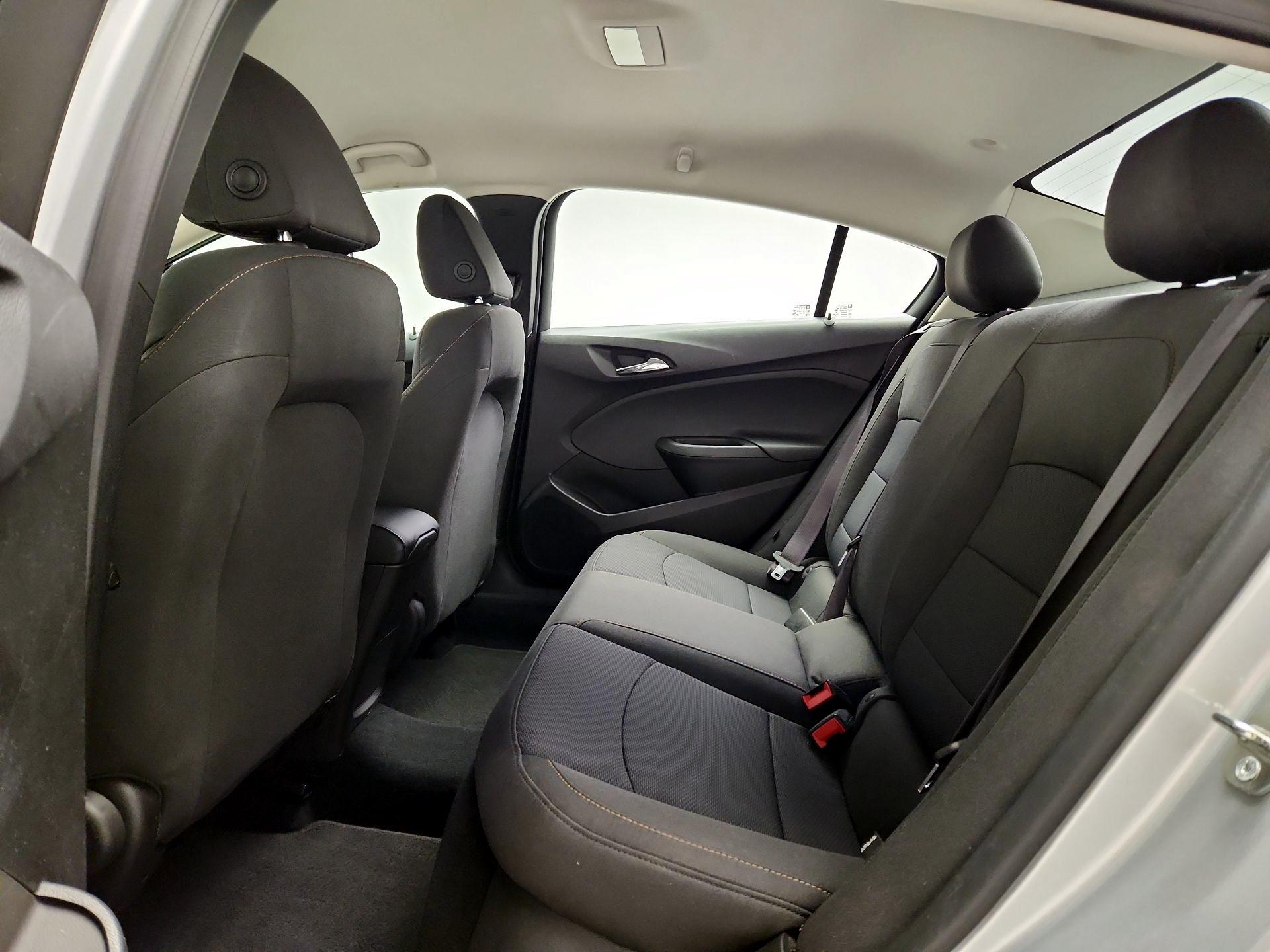 Thumbnail: 2016 Chevrolet Cruze - 19