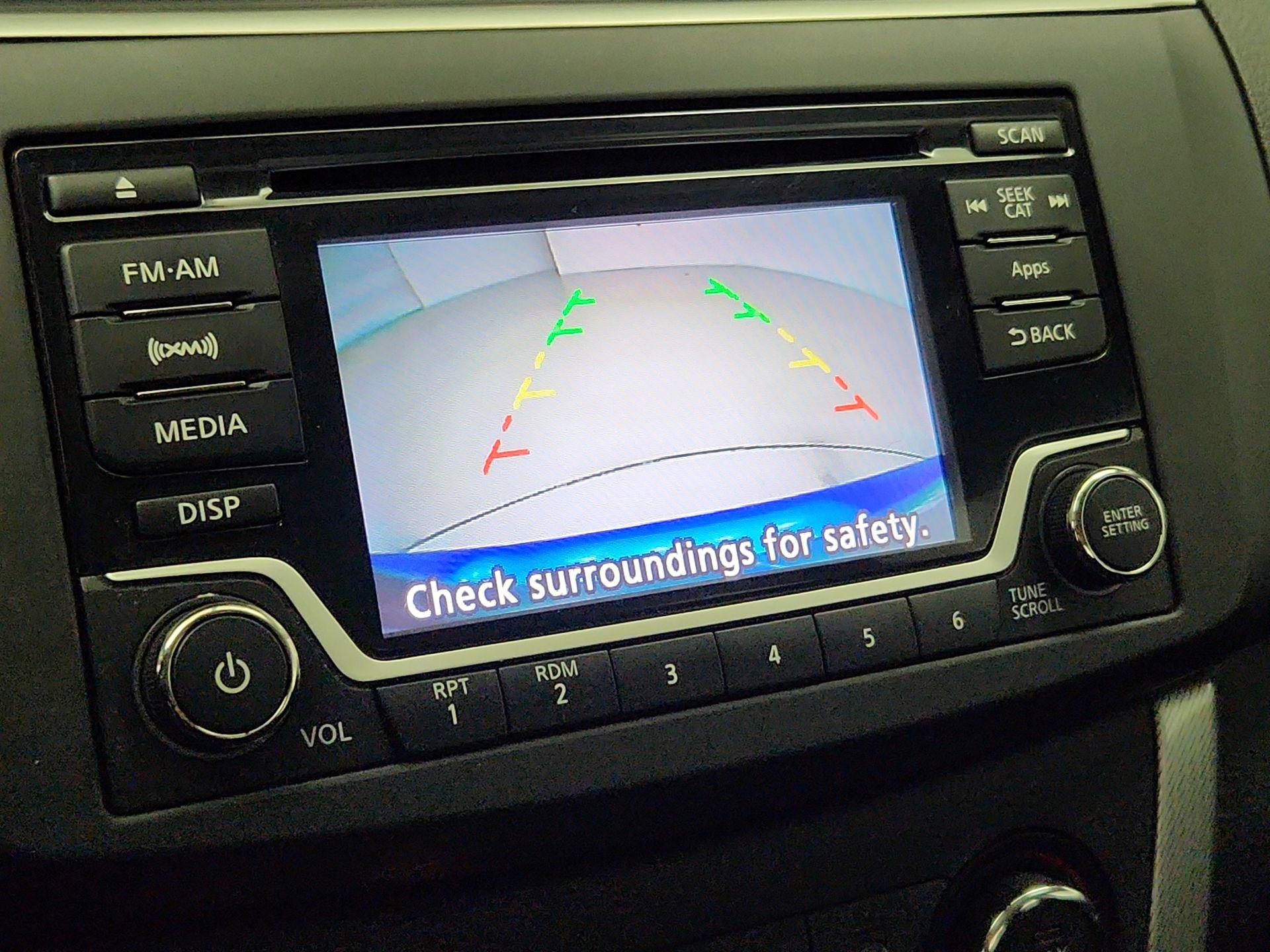Thumbnail: 2015 Nissan Sentra - 14
