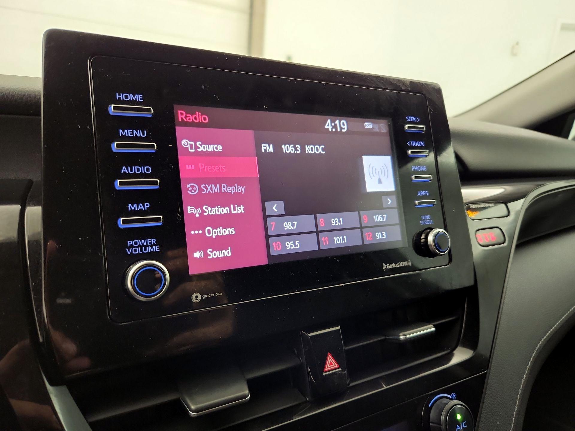 Thumbnail: 2021 Toyota Camry - 15