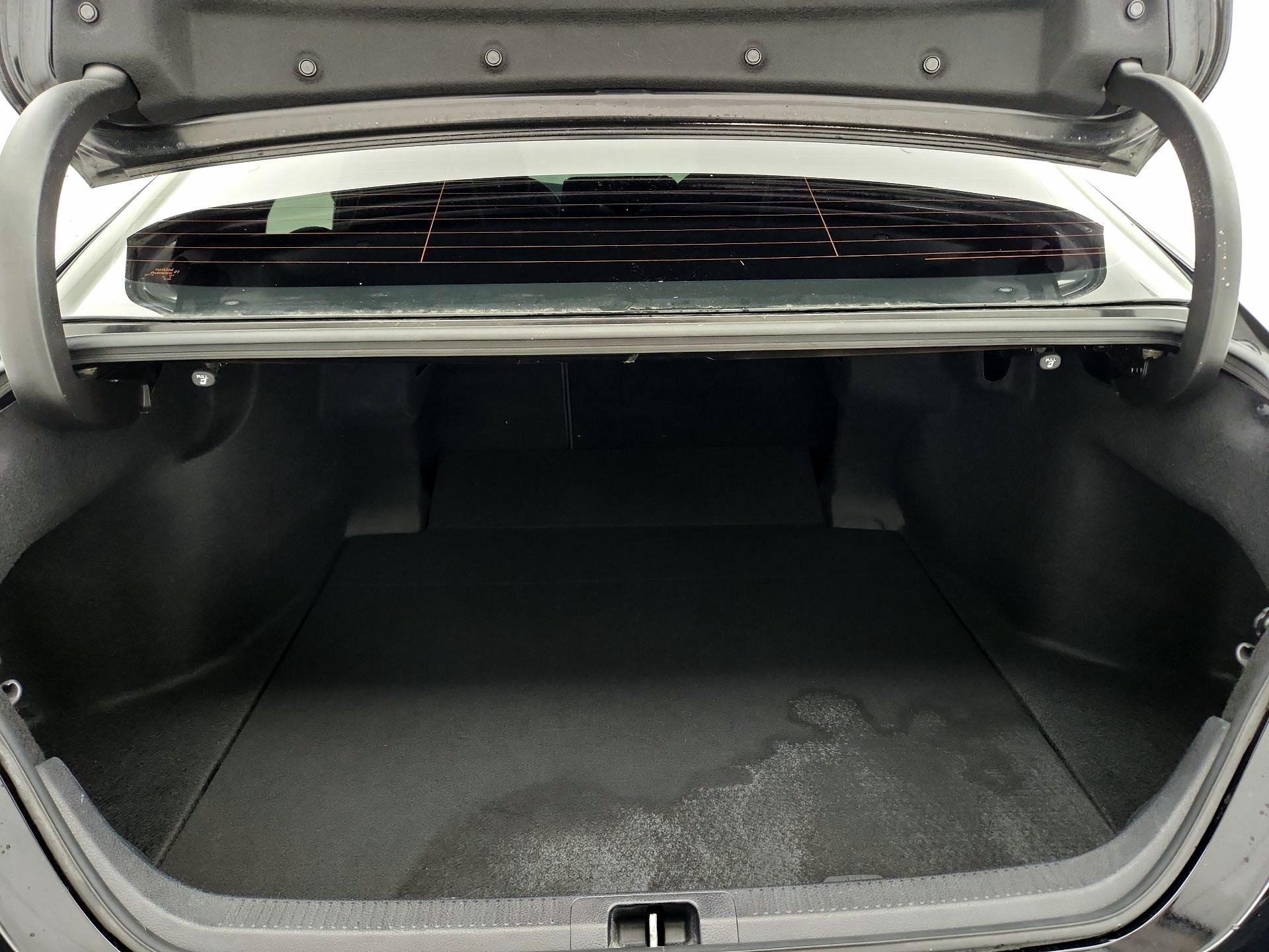 Thumbnail: 2021 Toyota Camry - 19