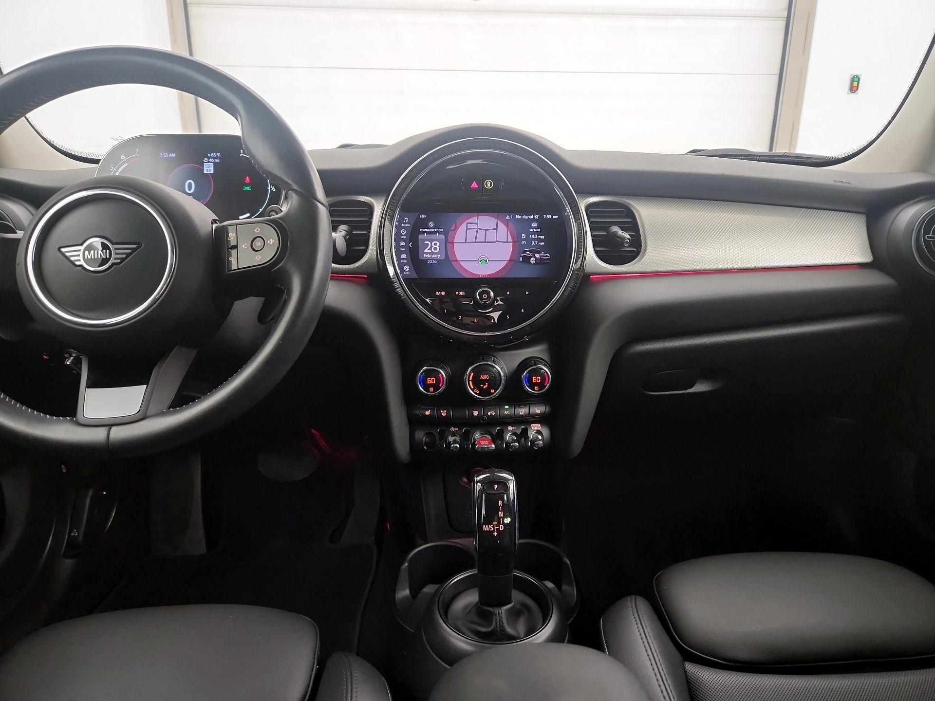 Thumbnail: 2024 MINI Cooper Hardtop - 9