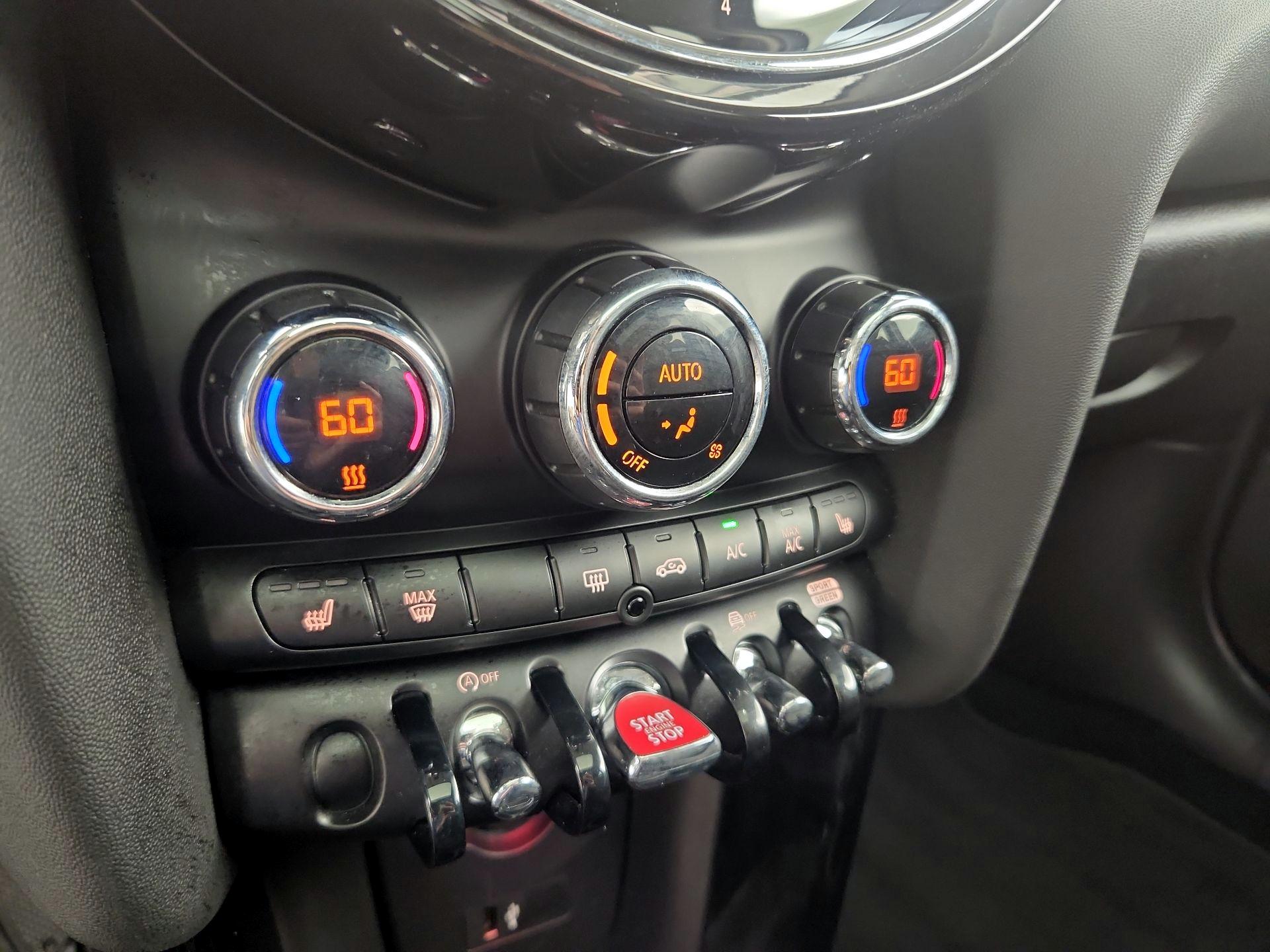 Thumbnail: 2024 MINI Cooper Hardtop - 17