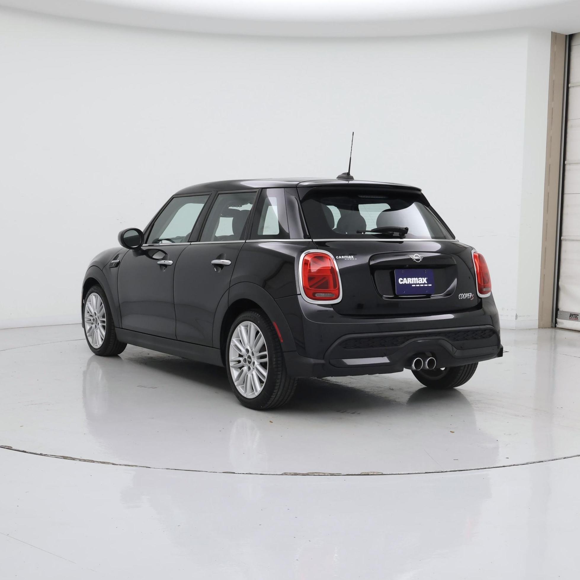 Thumbnail: 2024 MINI Cooper Hardtop - 2