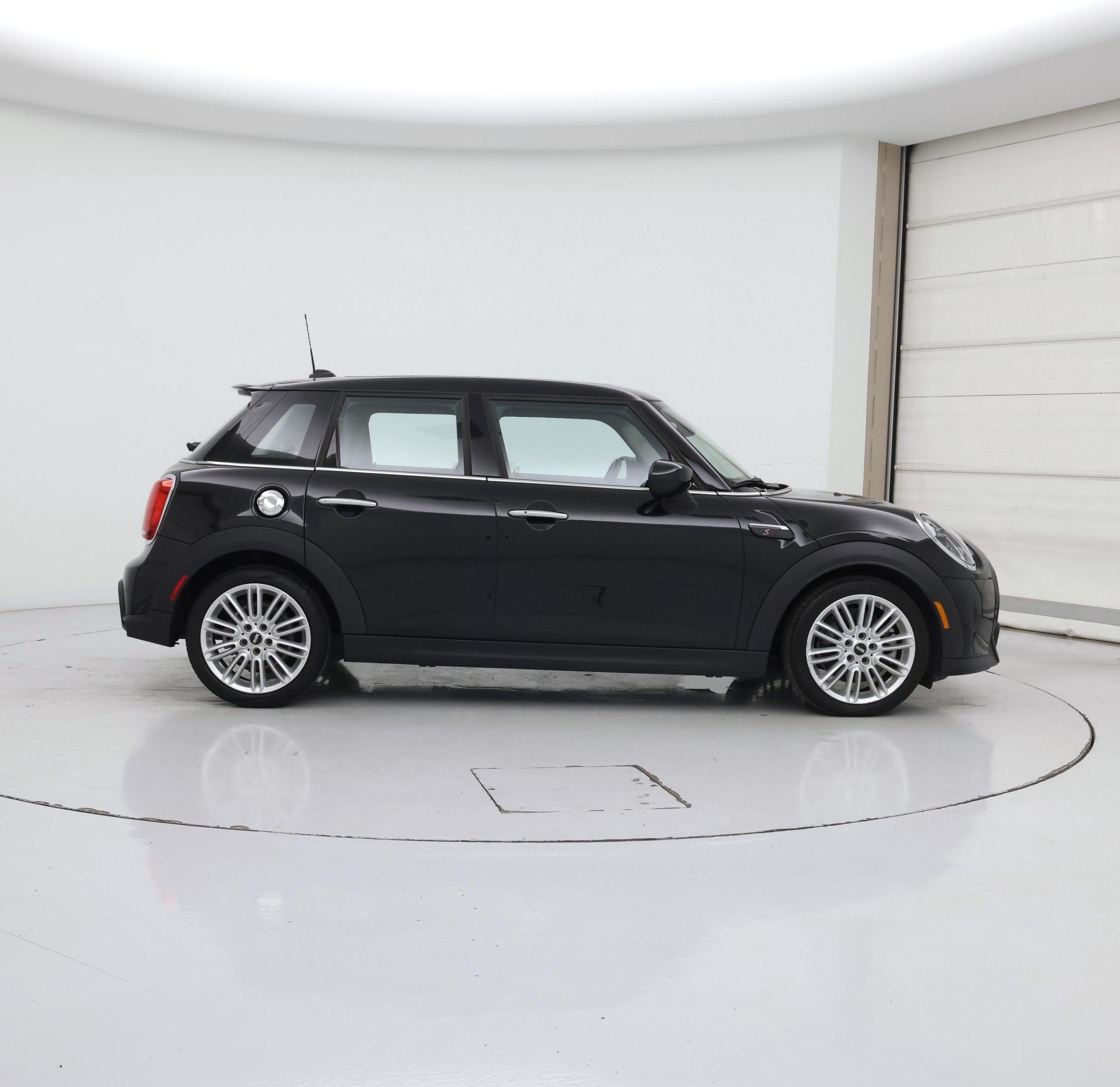 Thumbnail: 2024 MINI Cooper Hardtop - 7