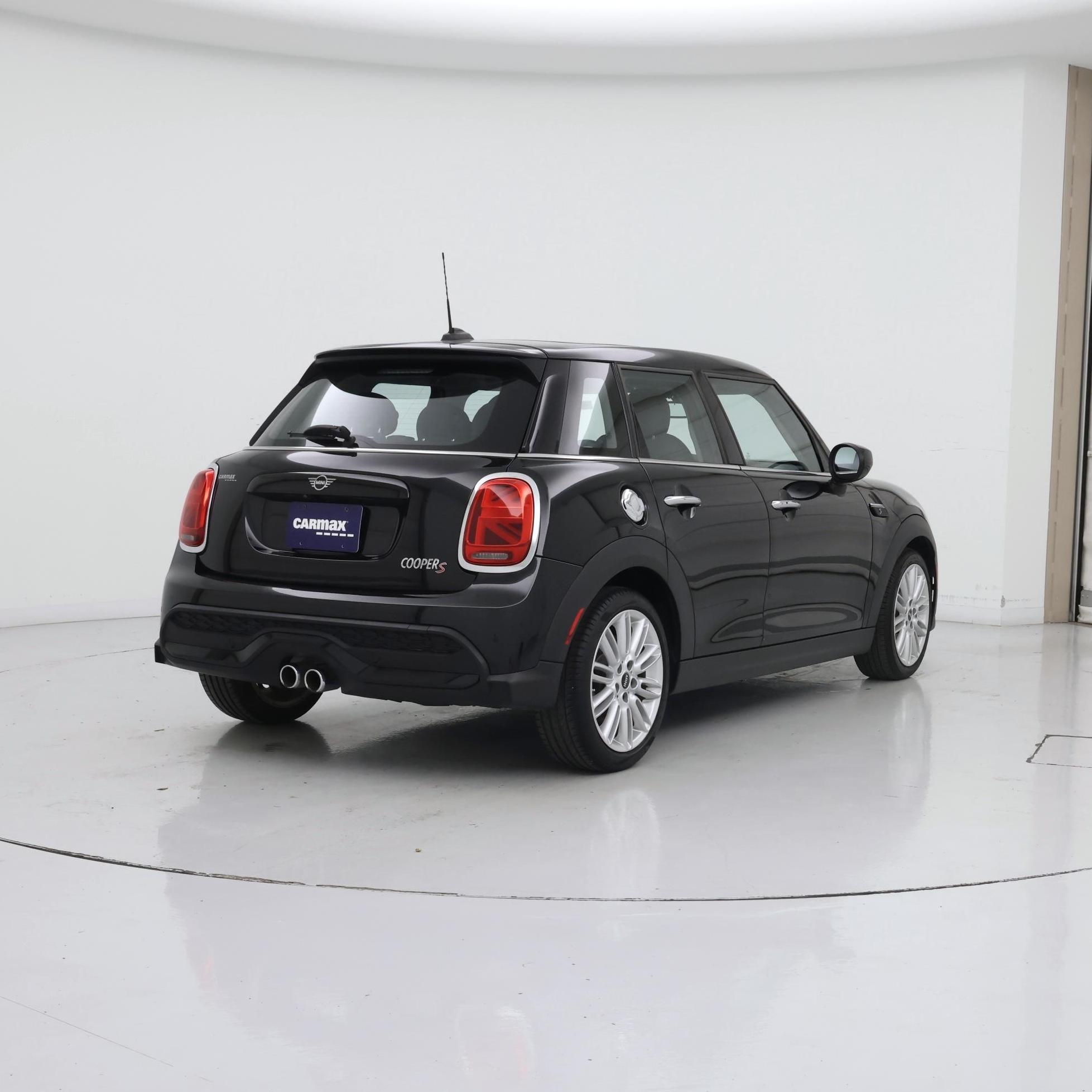 Thumbnail: 2024 MINI Cooper Hardtop - 8