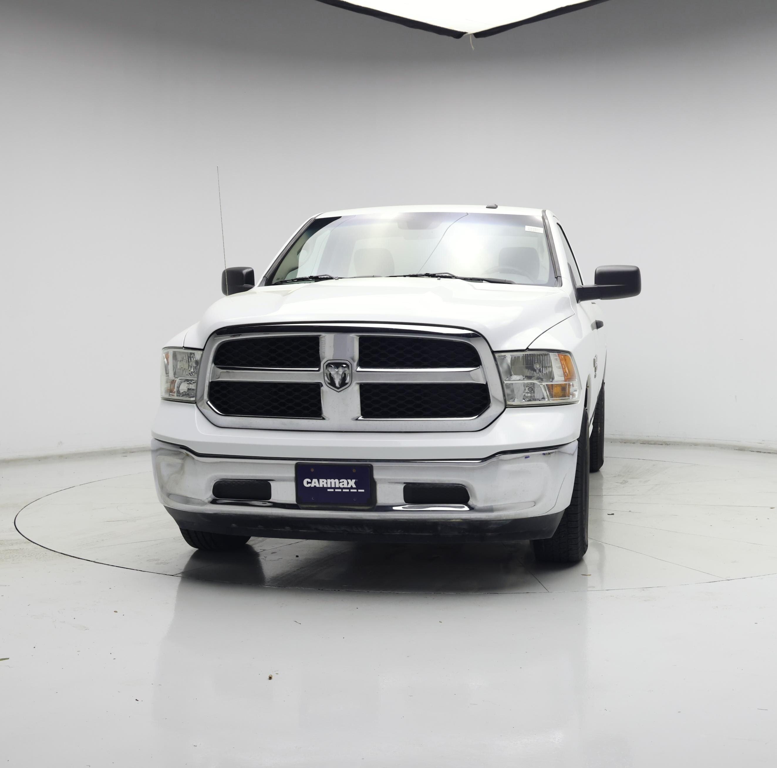 Thumbnail: 2020 RAM 1500 Classic - 5