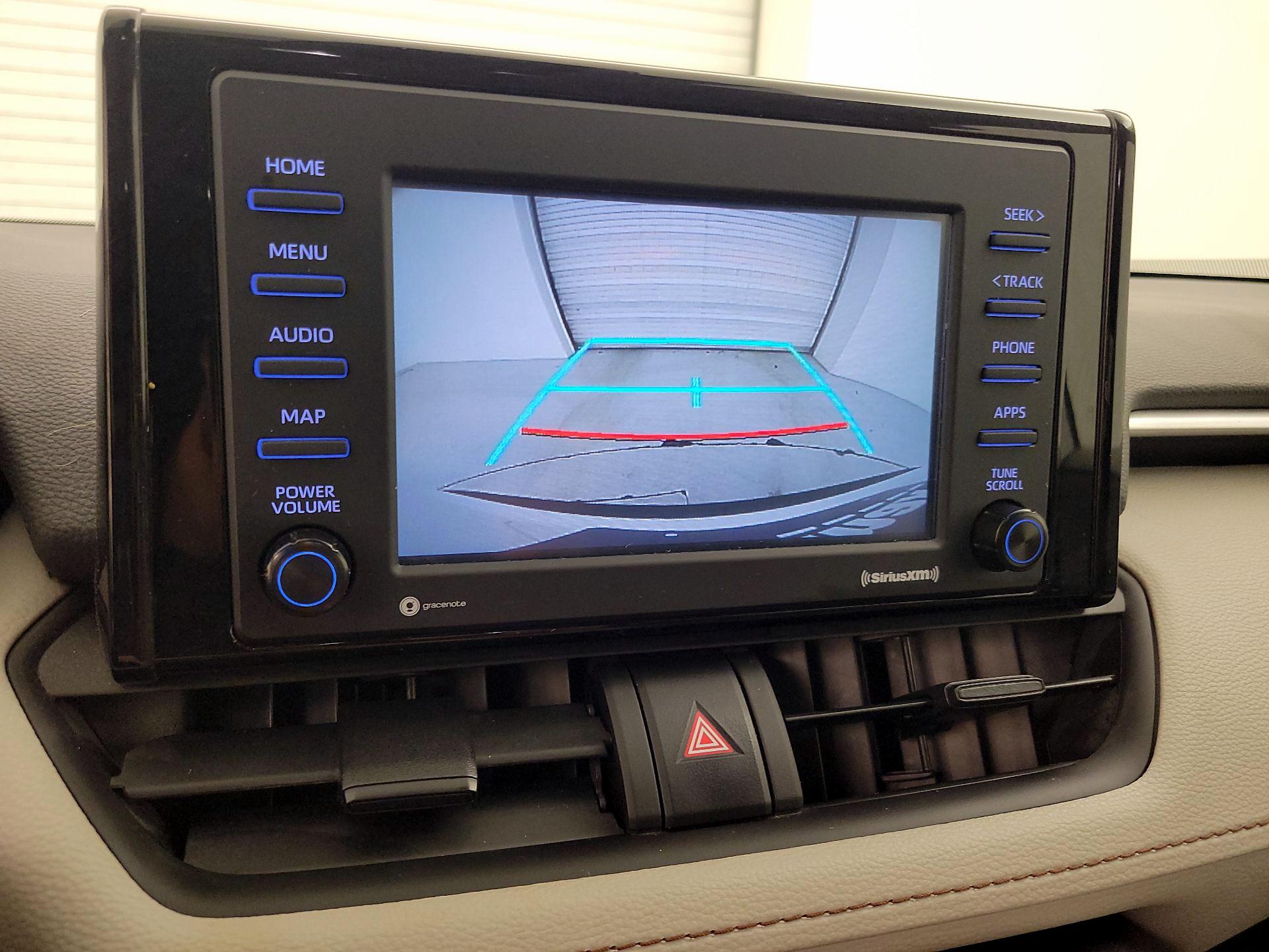 Thumbnail: 2022 Toyota RAV4 - 14