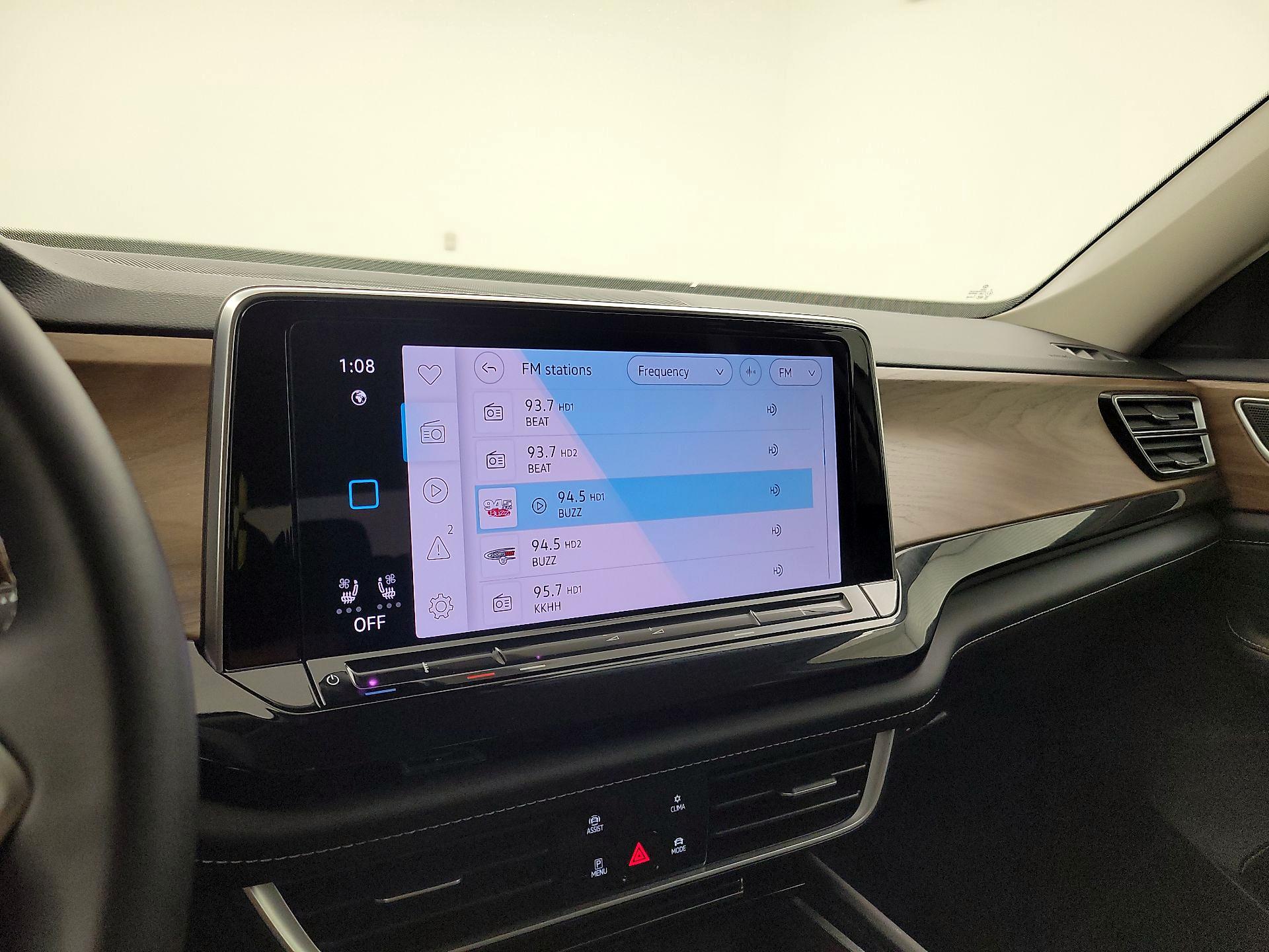 Thumbnail: 2025 Volkswagen Atlas - 15