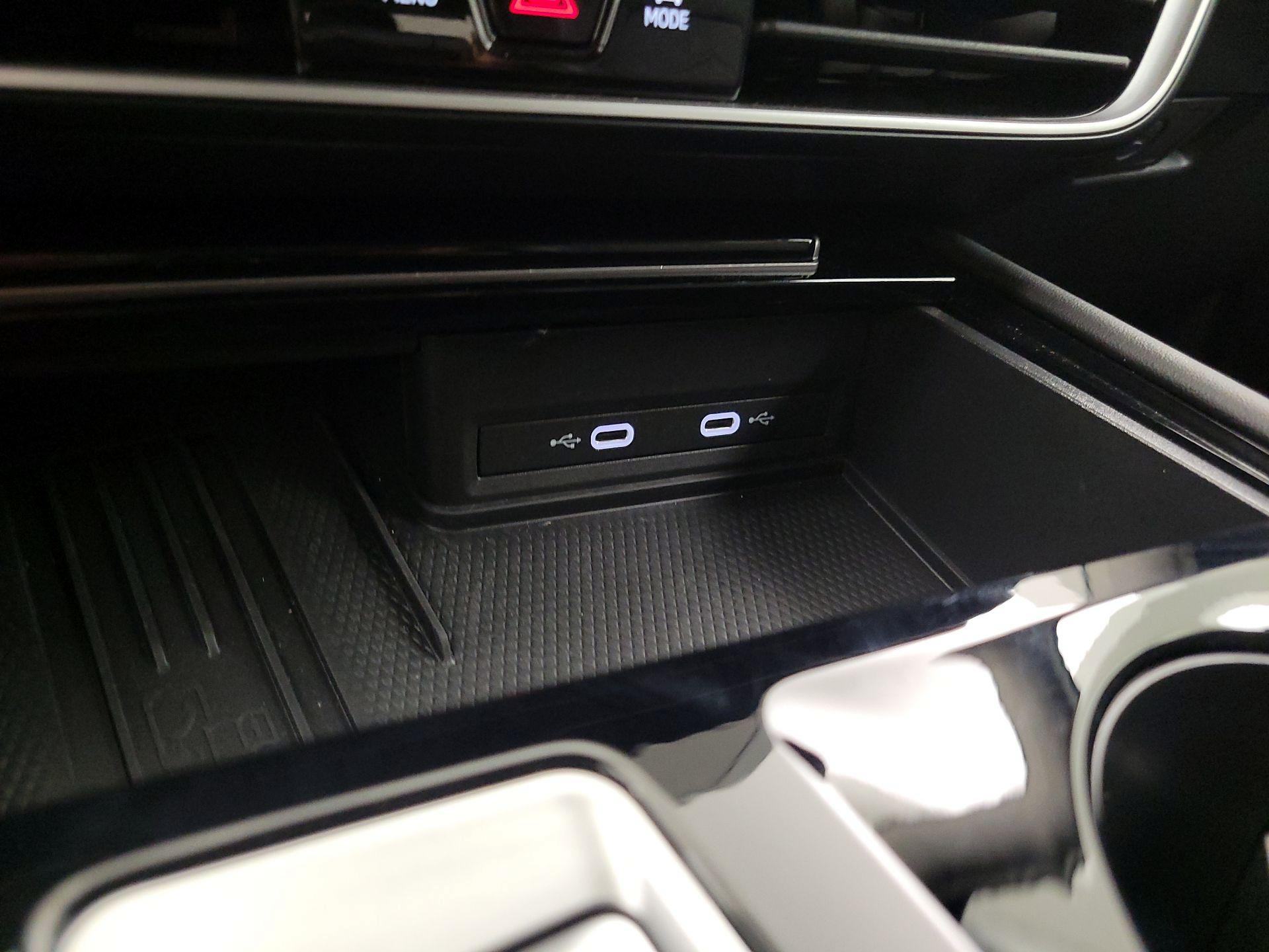 Thumbnail: 2025 Volkswagen Atlas - 18