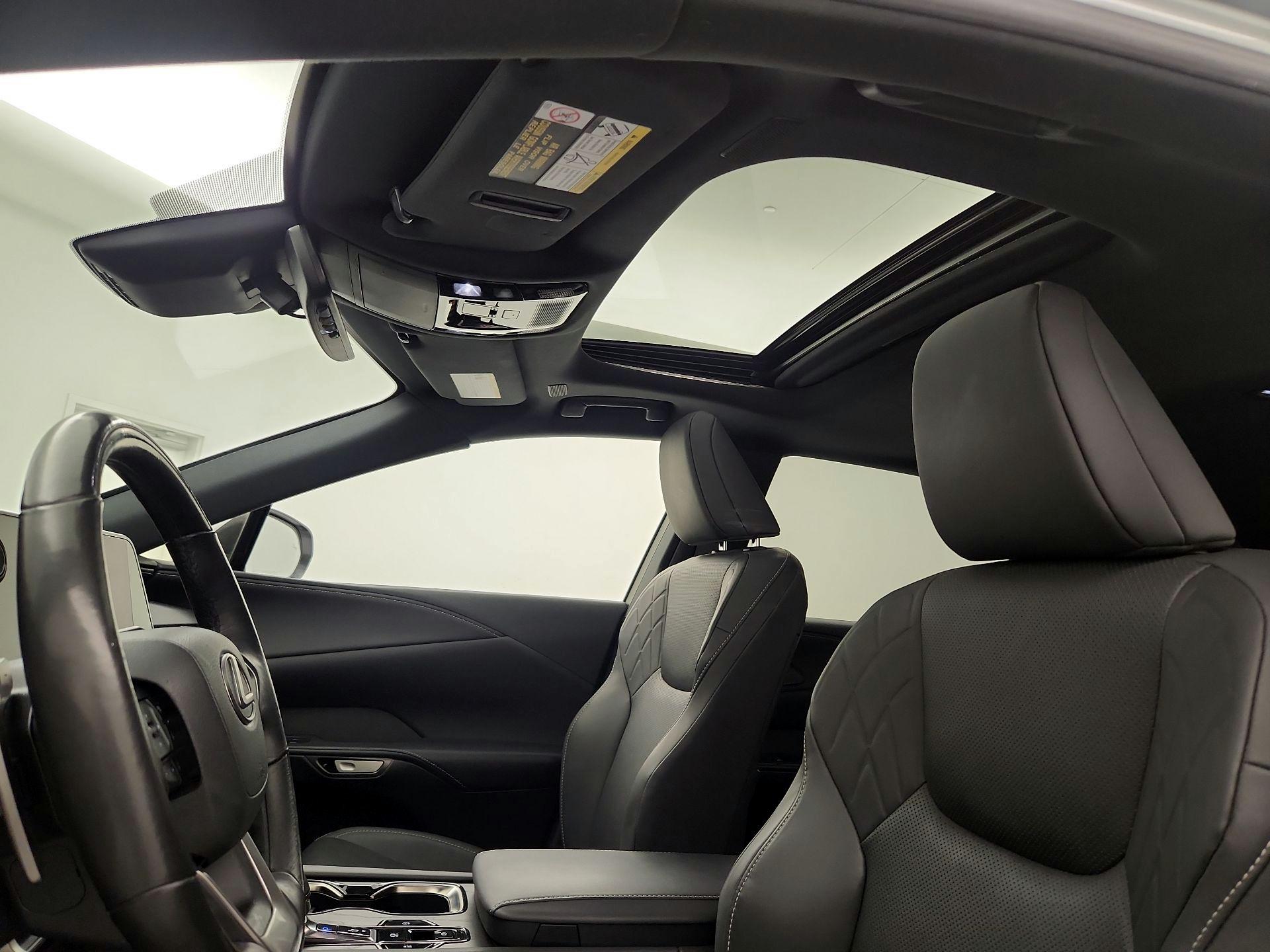 Thumbnail: 2023 Lexus RX - 20