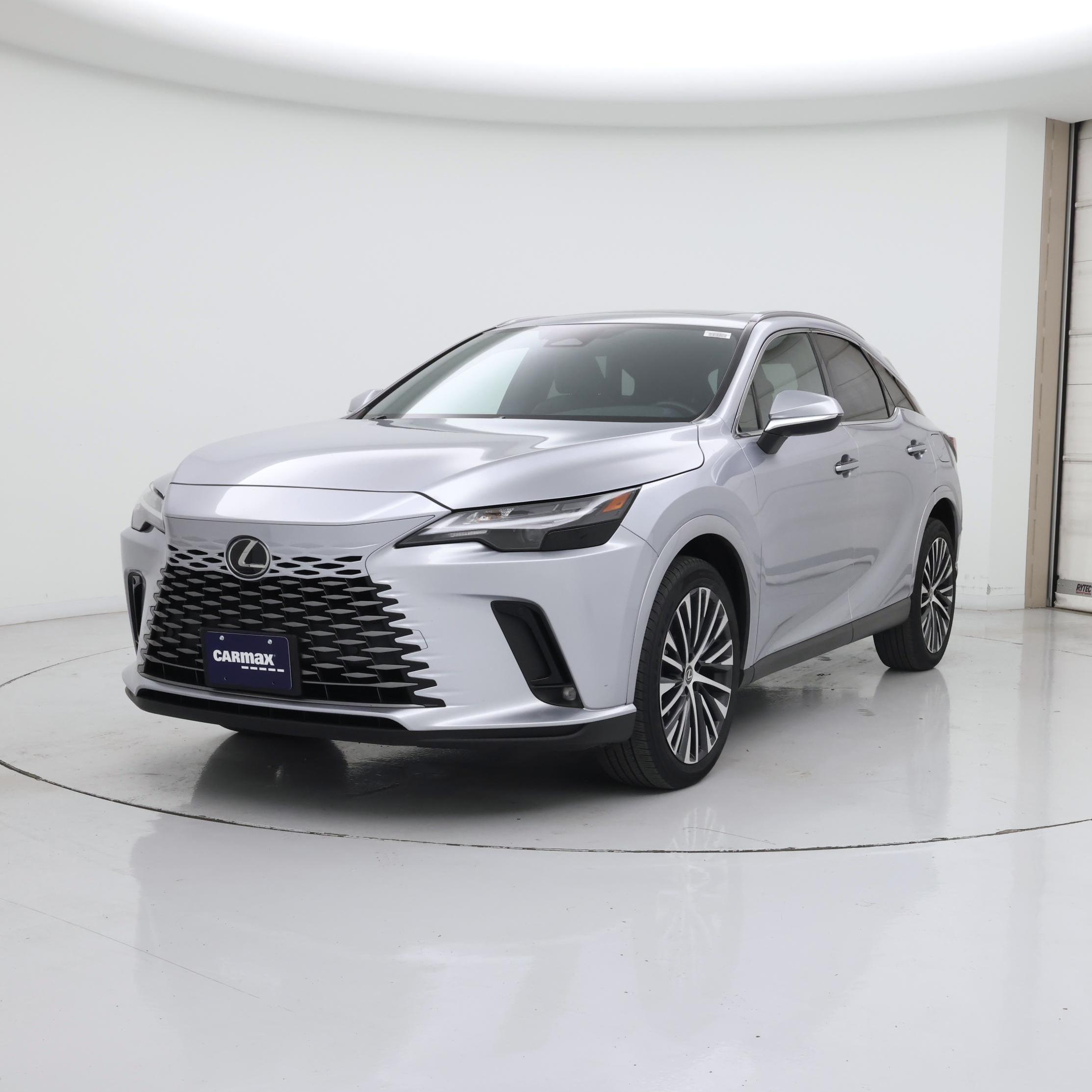 Thumbnail: 2023 Lexus RX - 4