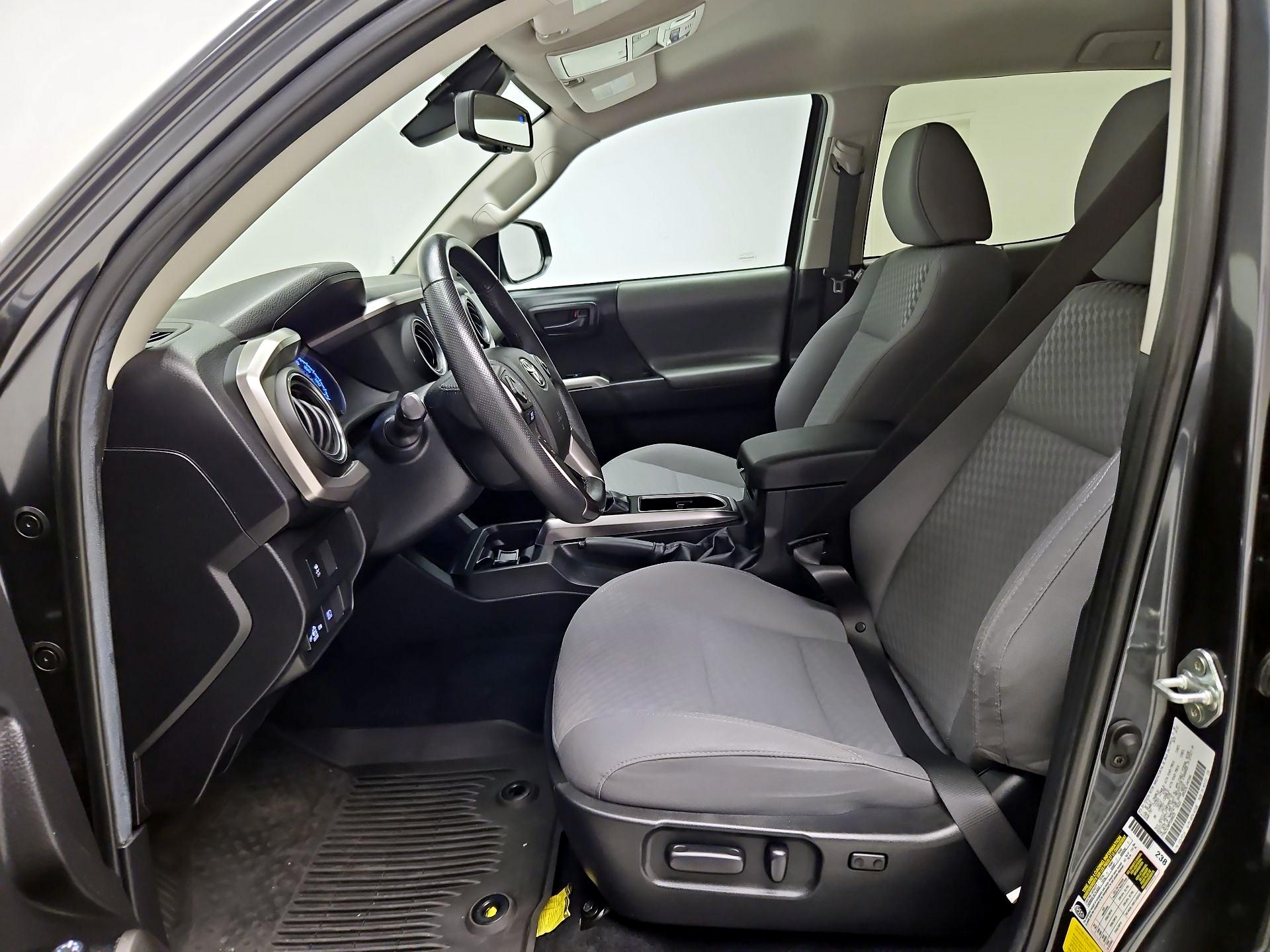 Thumbnail: 2023 Toyota Tacoma - 11